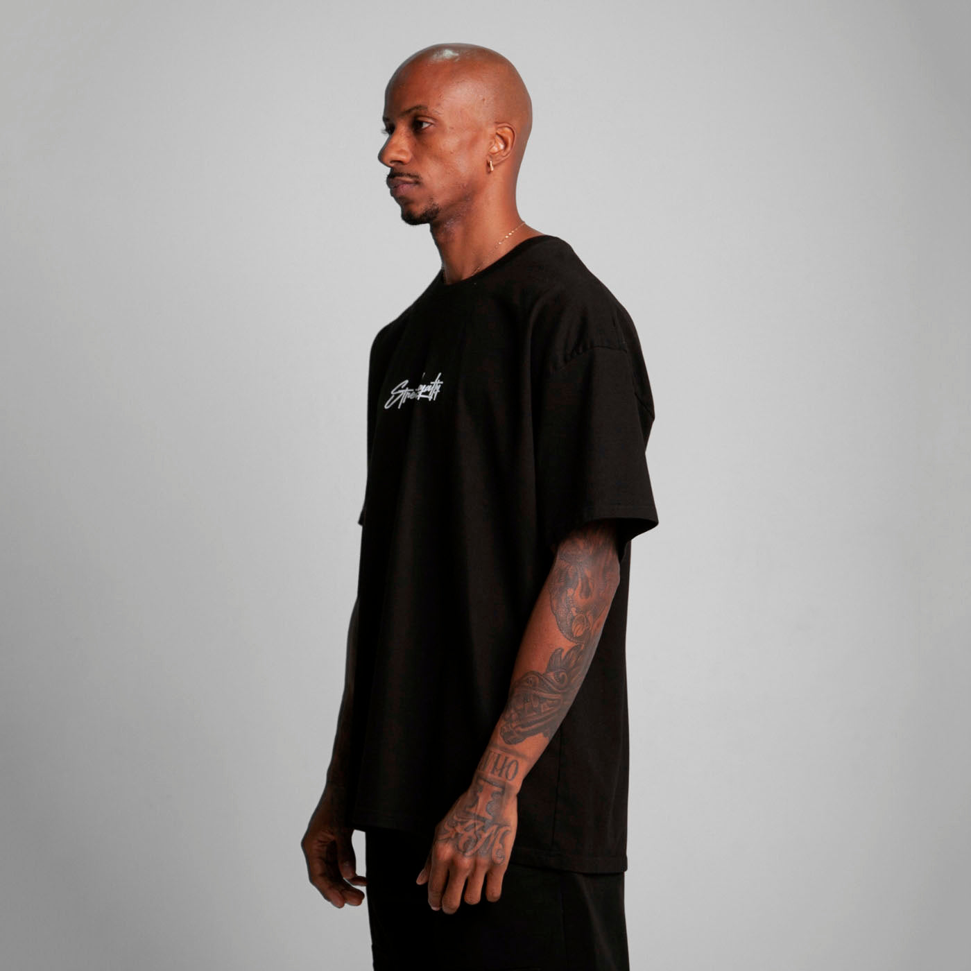 Camiseta Oversize Hombre Negro Alto Gramaje 300G