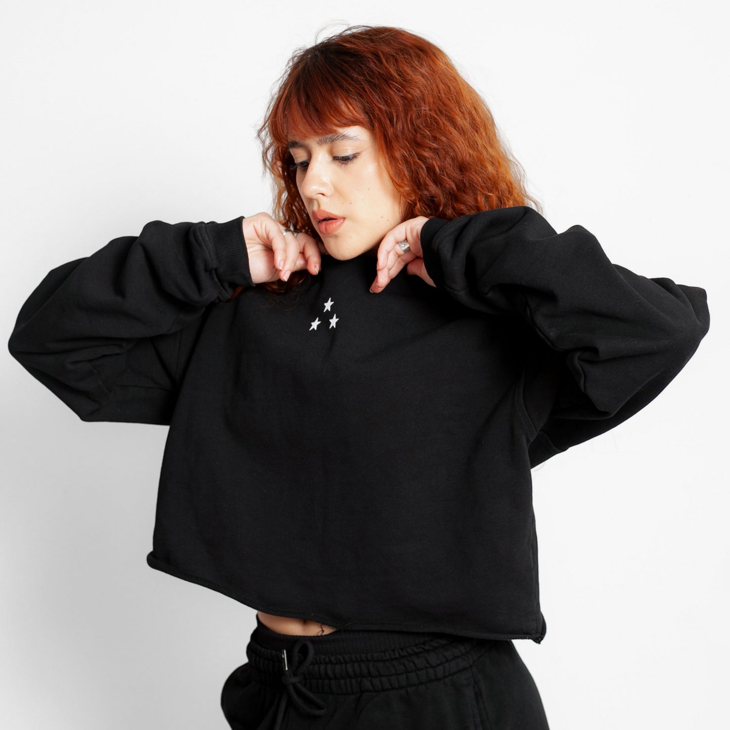 Buzo Crop Top Oversize Mujer Negro Buds