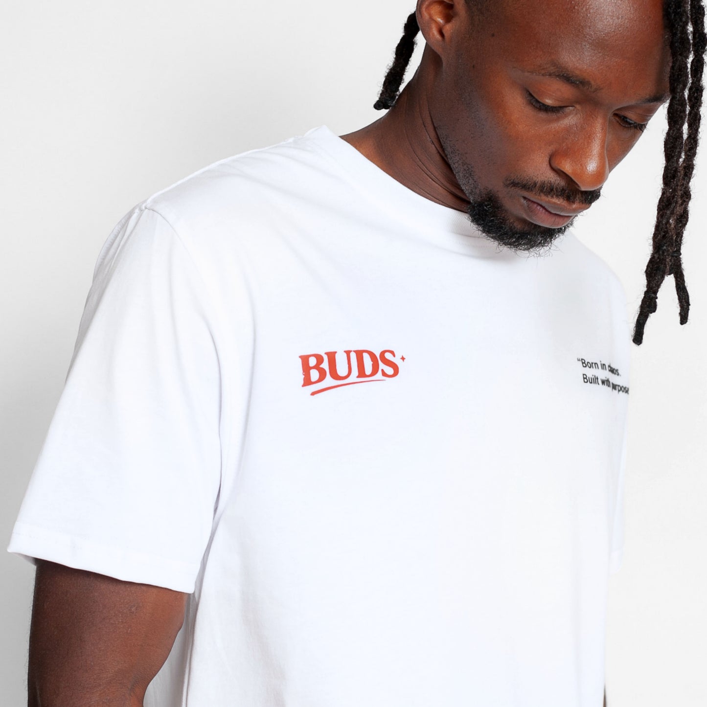 Camiseta Regular Hombre Blanca Buds