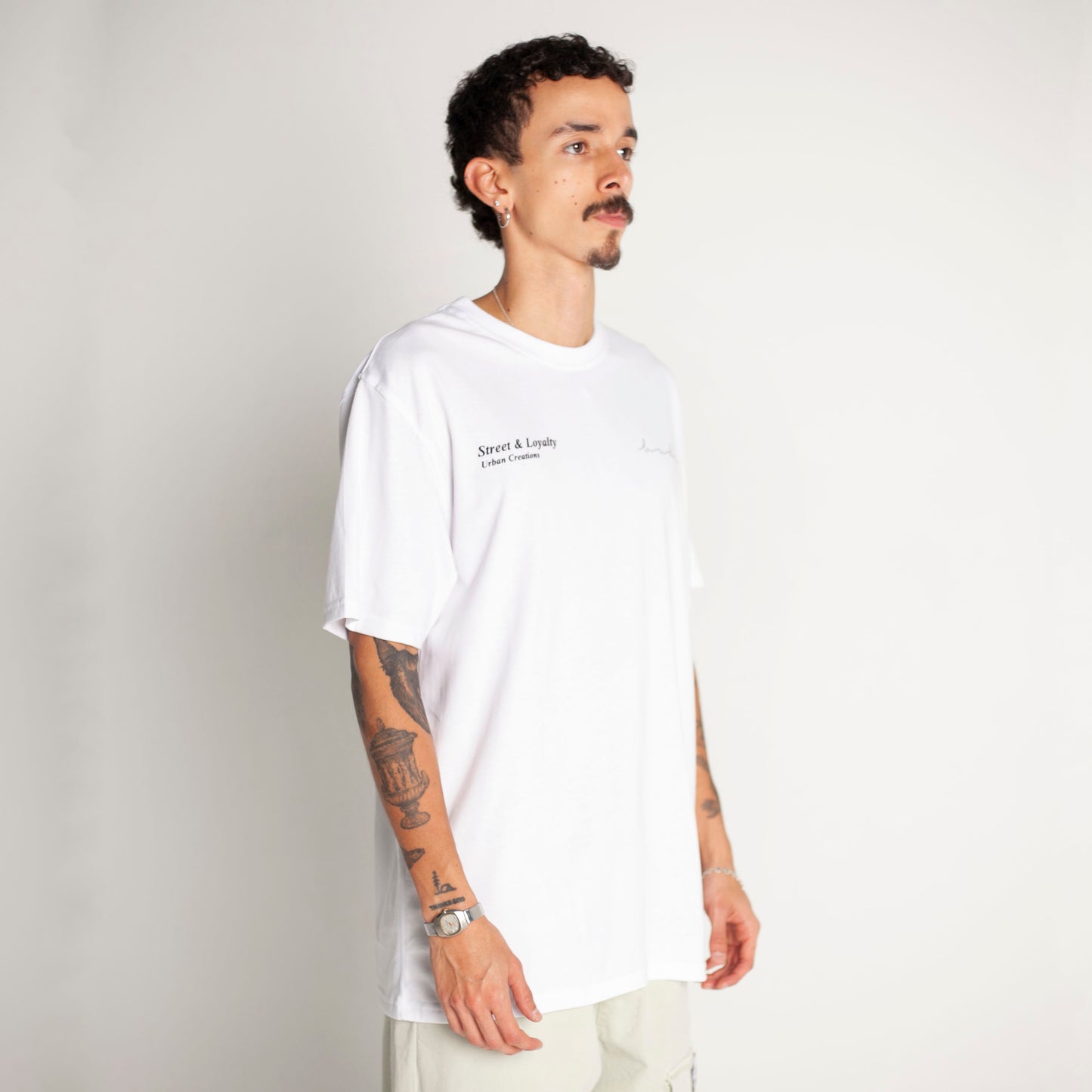 Camiseta Regular Fit Blanca Buds