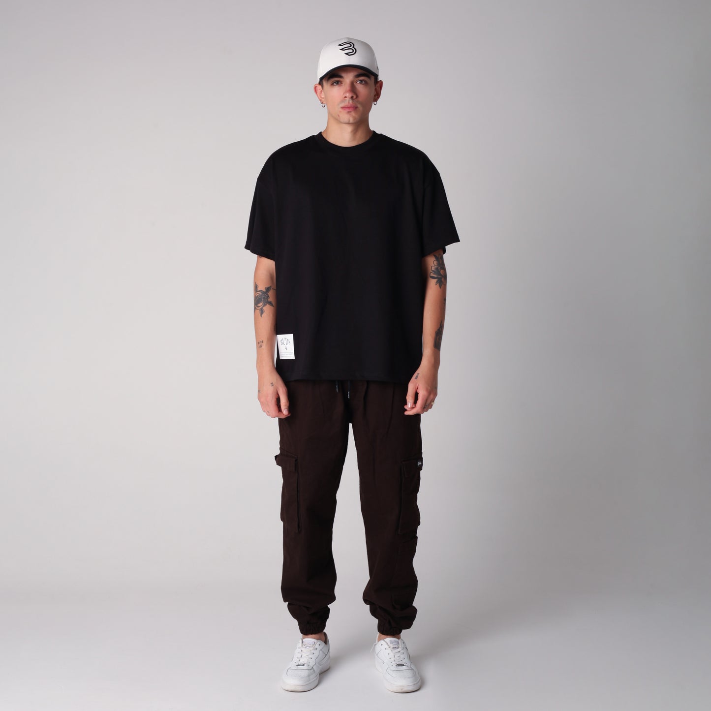 Camiseta Semi Oversize Hombre Negra Alto Gramaje 250G