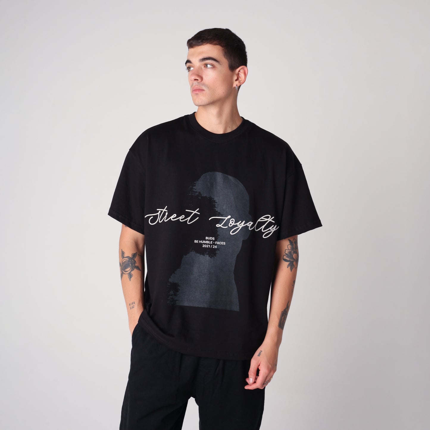 Camiseta Semi Oversize Hombre Negra Alto Gramaje 250G