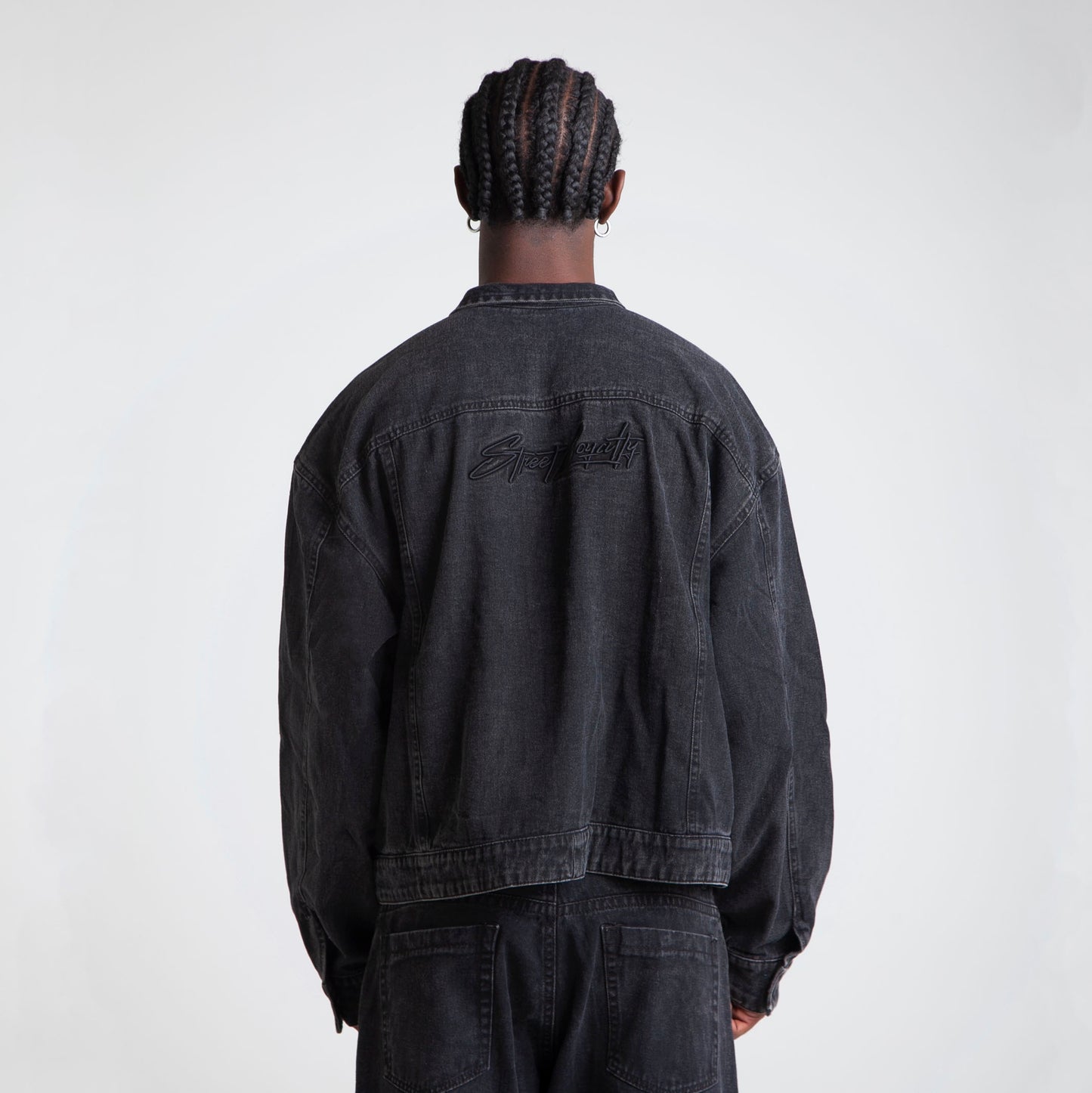 Set Denim Chaqueta Oversize Boxy Fit y Jean Bota Recta Negro