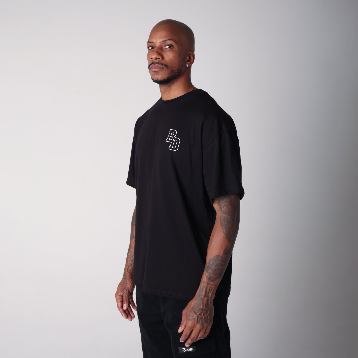 Camiseta Semi Oversize Hombre Negro Alto Gramaje 250G