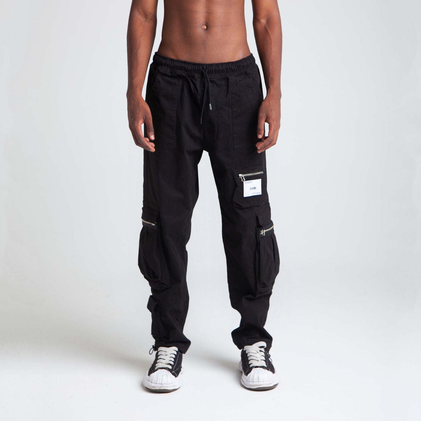 Pantalón Cargo Bota Recta Negro Buds