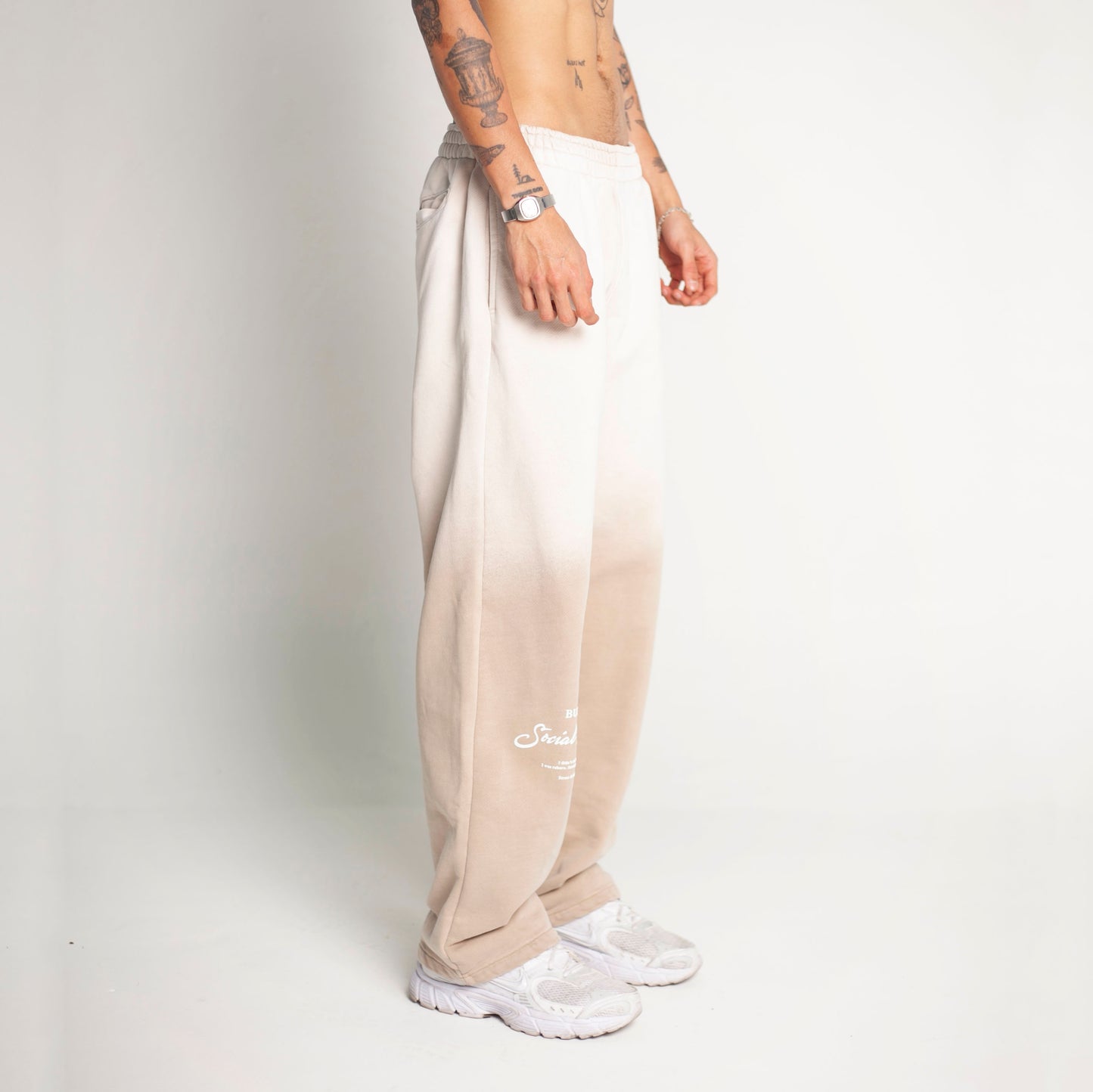 Set Buzo Crewneck y Sudadera Bota Recta Beige Degradé 400G