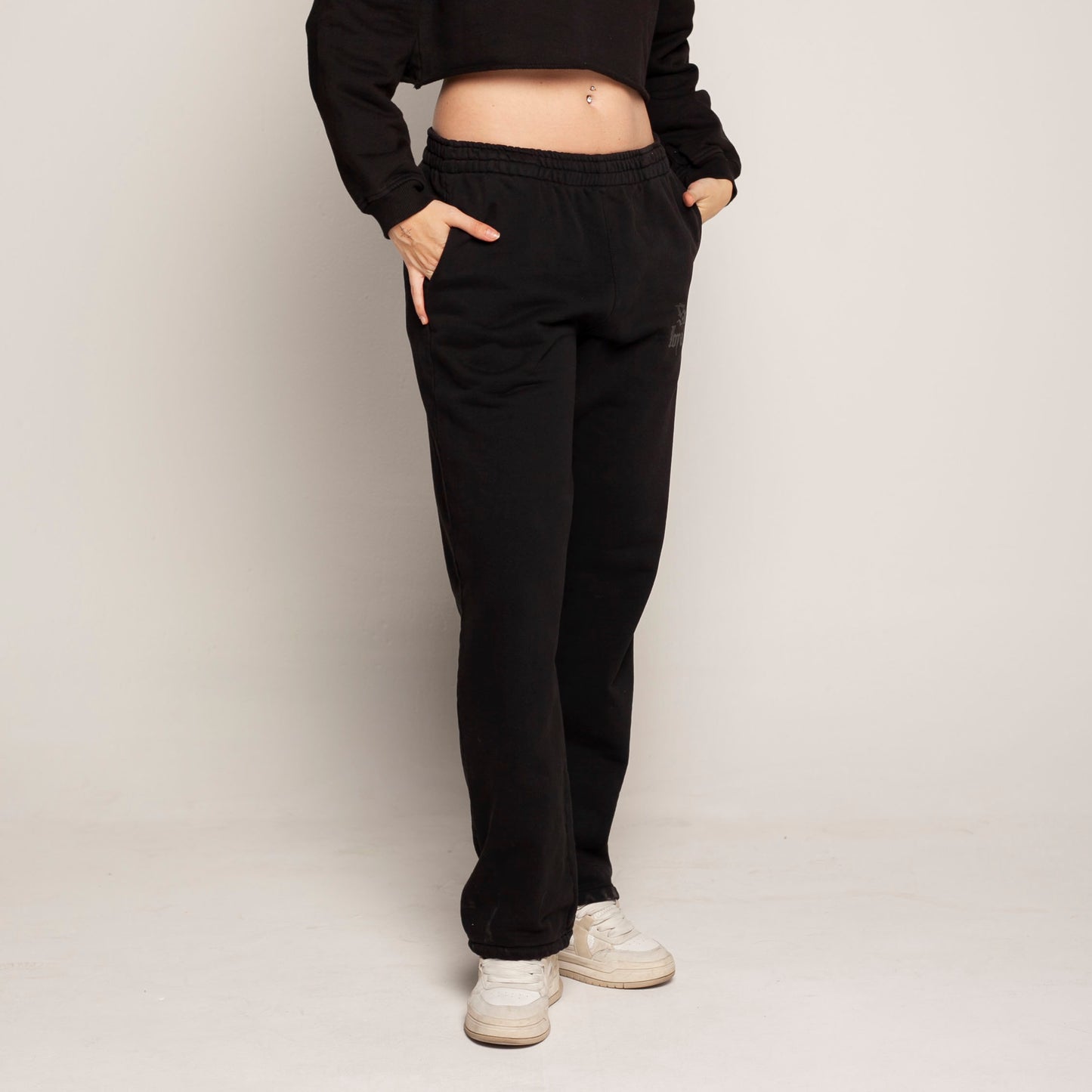 Sudadera Bota Recta Negra Tela Alto Gramaje 400G