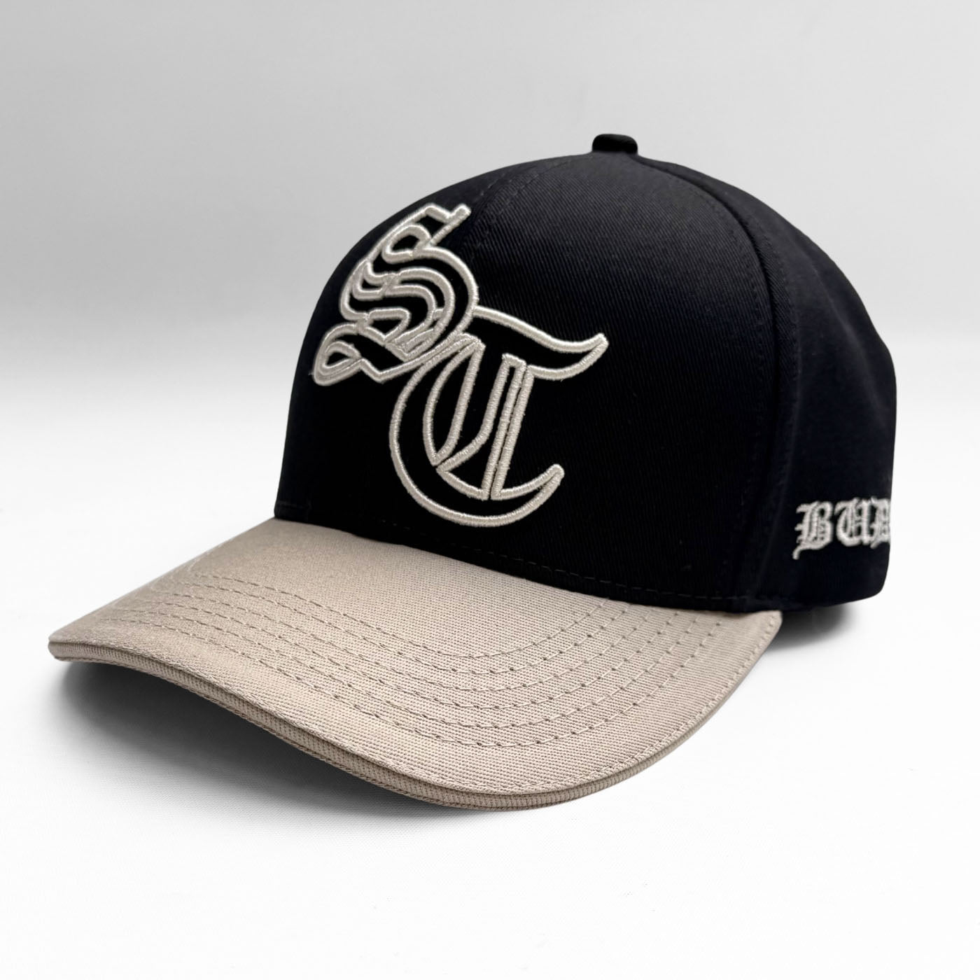 Gorra Negra con Teja Beige Buds