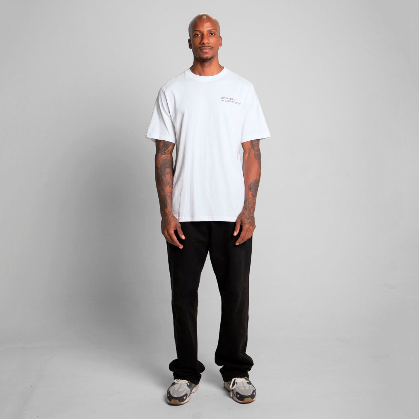 Camiseta Regular Fit Blanca Buds