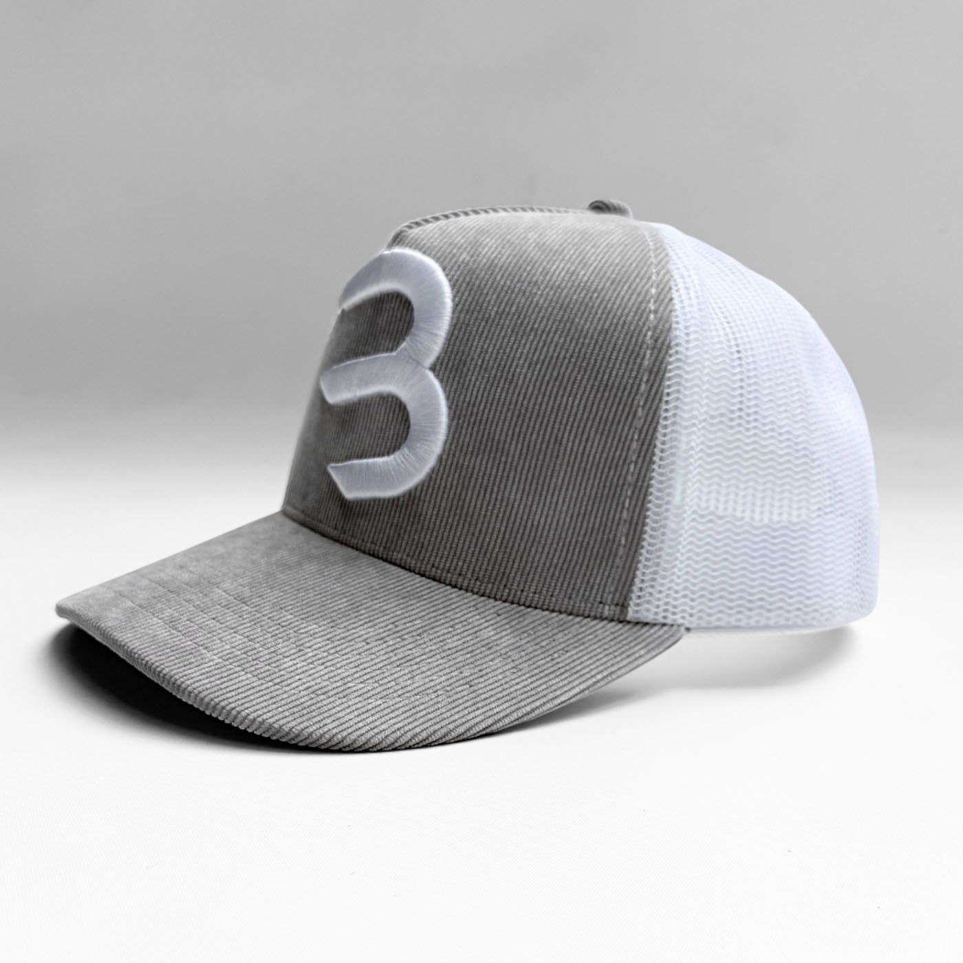 Gorra Gris Malla Blanca Buds