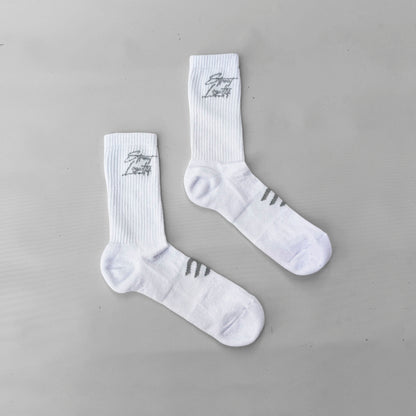 Medias Canilleras Blanca Cursiva Gris Buds