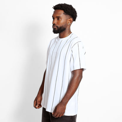Camiseta Regular Hombre Blanca Lineas Buds
