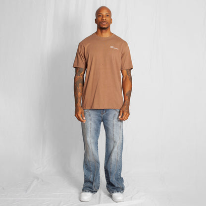 Camiseta Regular Hombre Café Buds