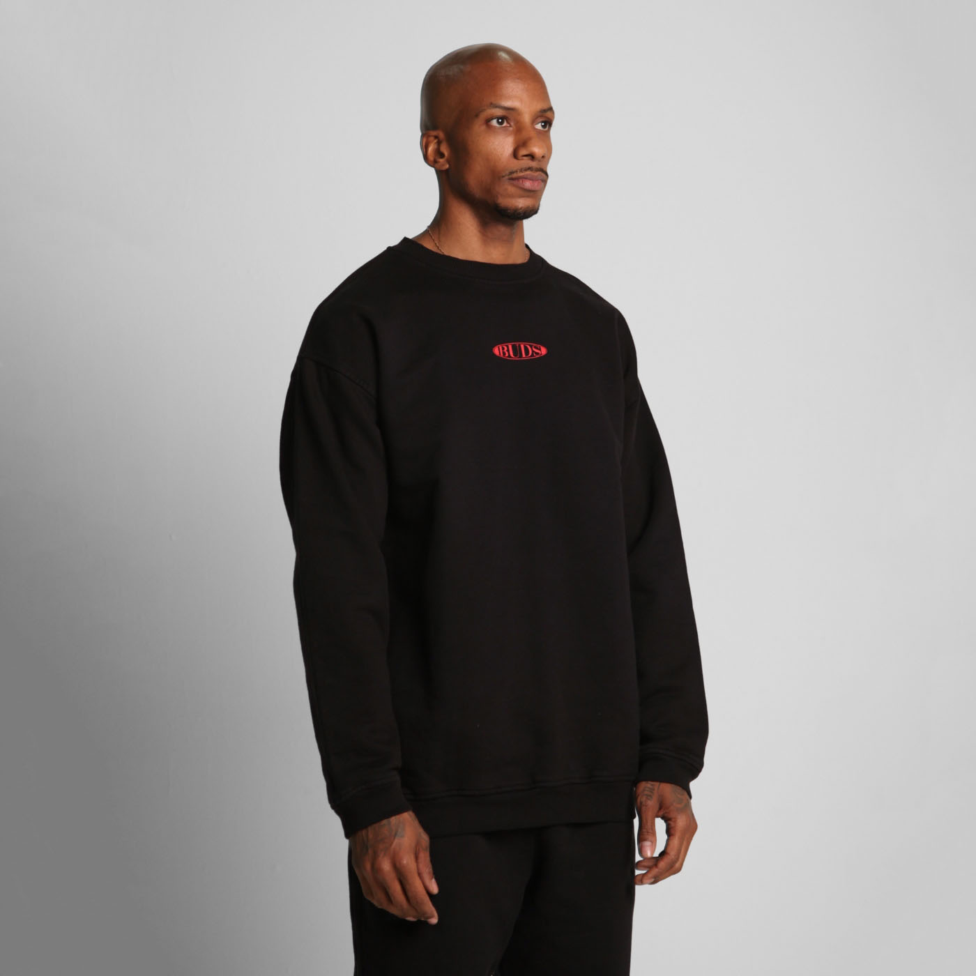 Buzo Crewneck Negro Tela Alto Gramaje 400G
