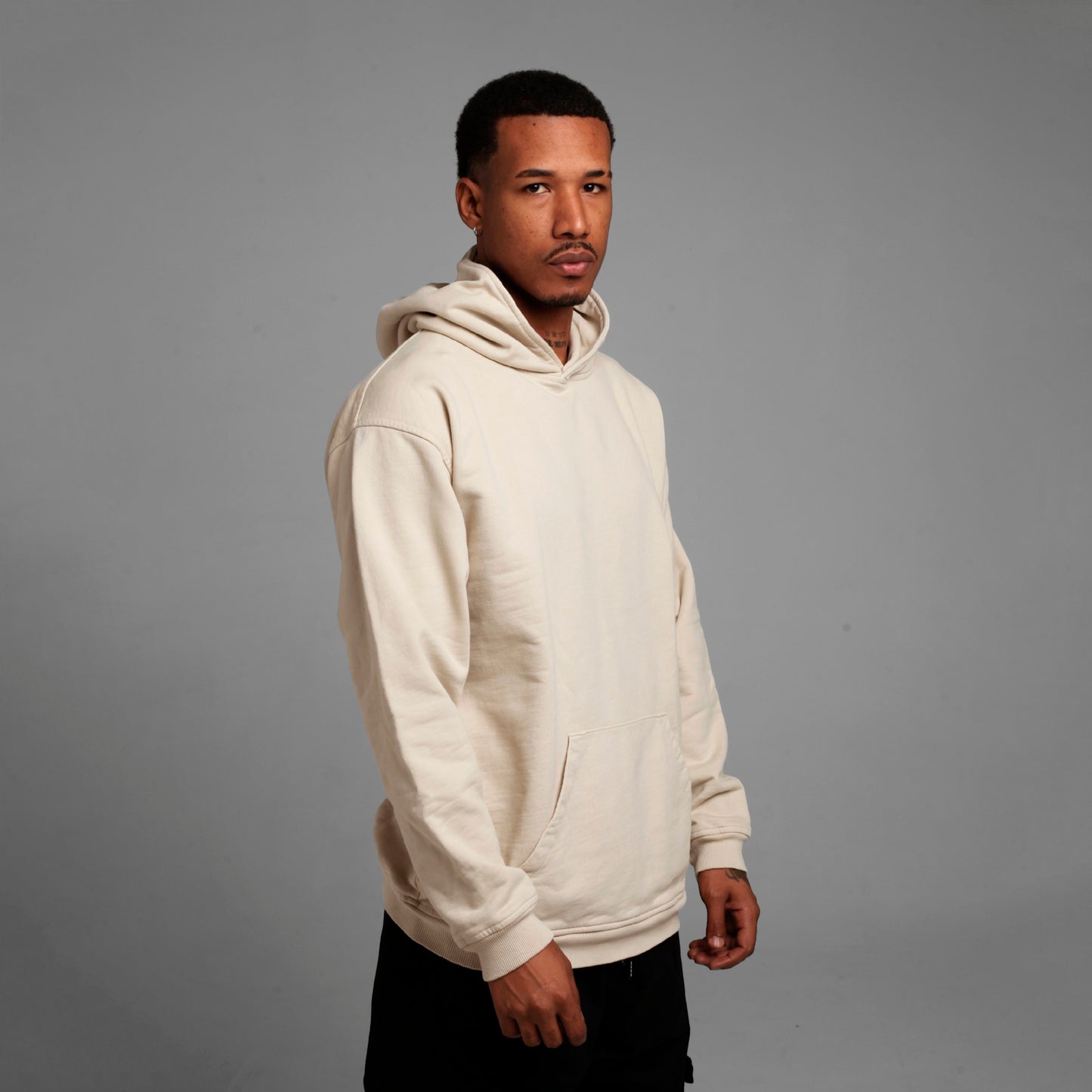 Buzo Hoodie Beige Tela Alto Gramaje 385 G