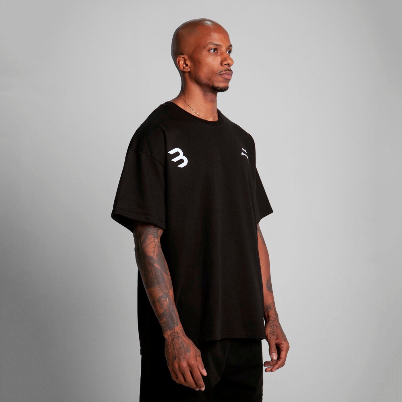 Camiseta Oversize Hombre Negra Alto Gramaje 300G