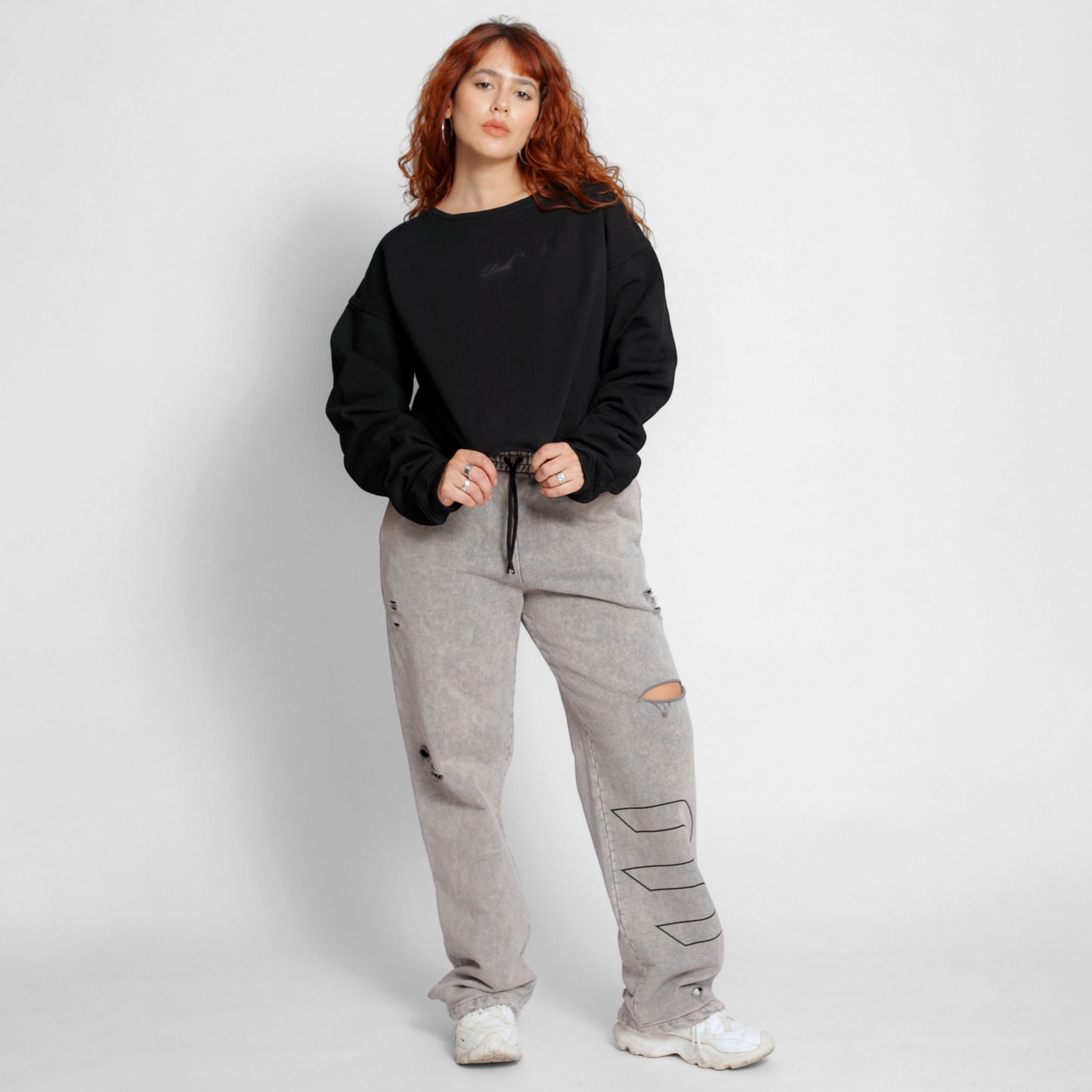 Buzo Crop Top Oversize Mujer Negro Buds