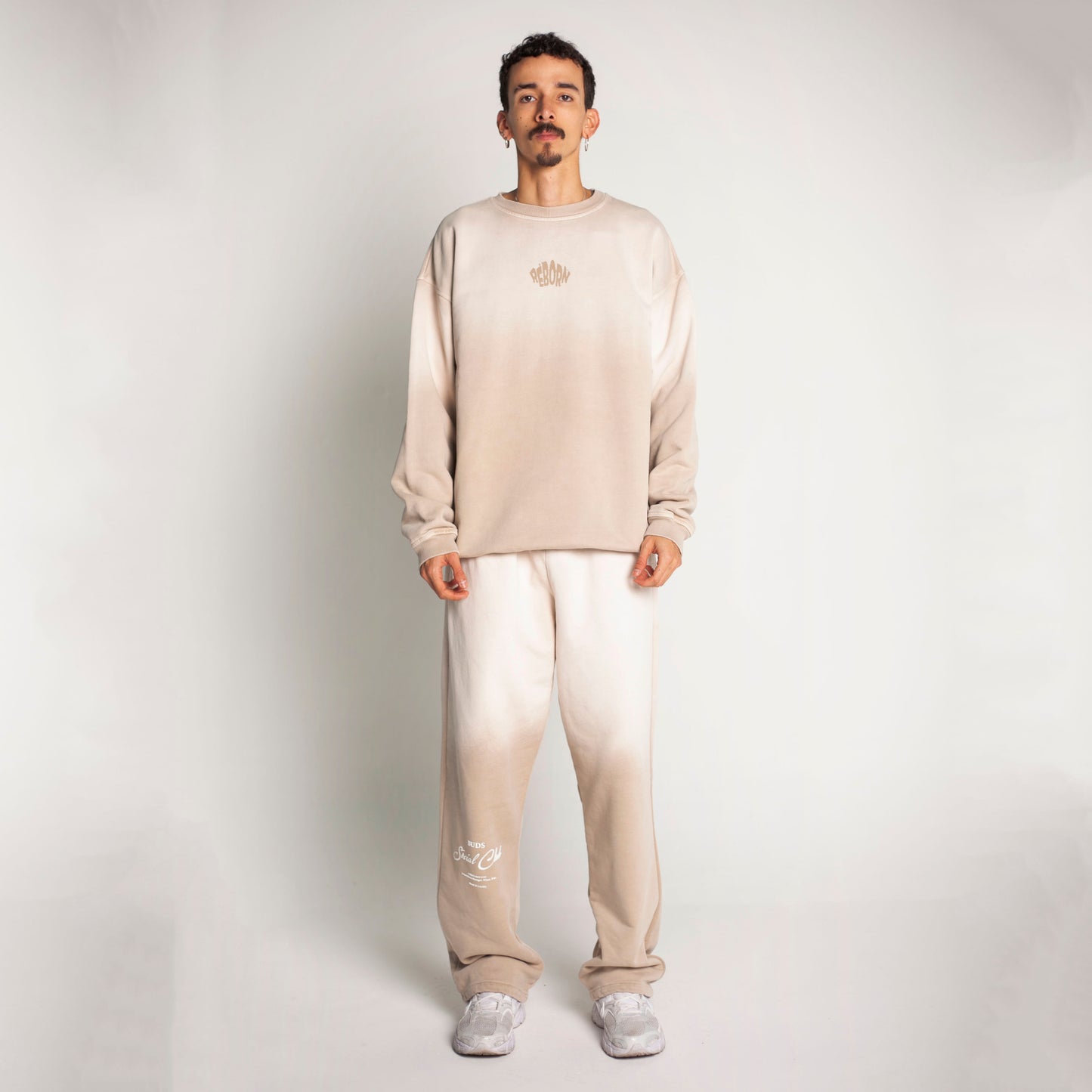 Buzo Crewneck Beige Degradé Tela Alto Gramaje 400G