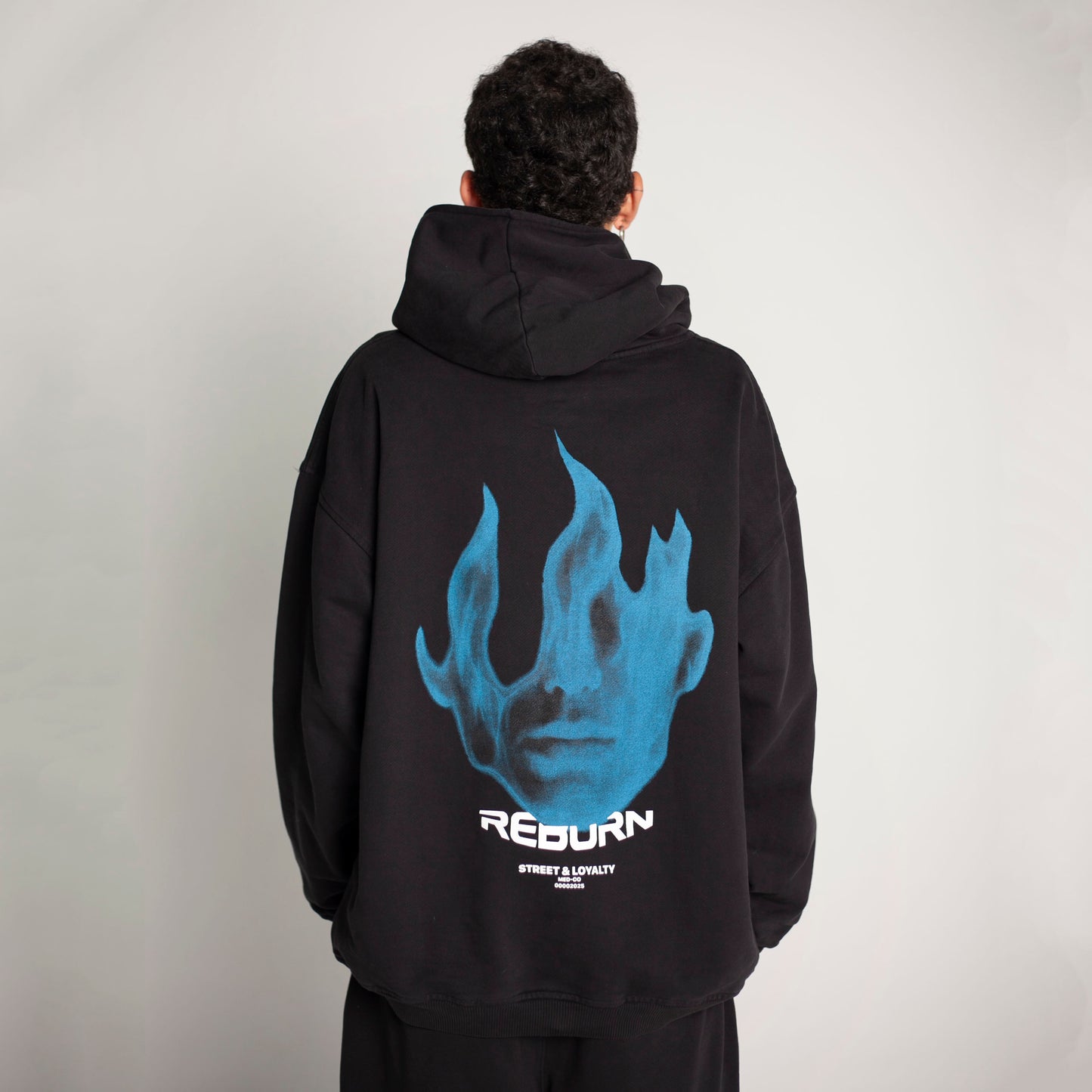 Buzo Hoodie Negro Tela Alto Gramaje 400G