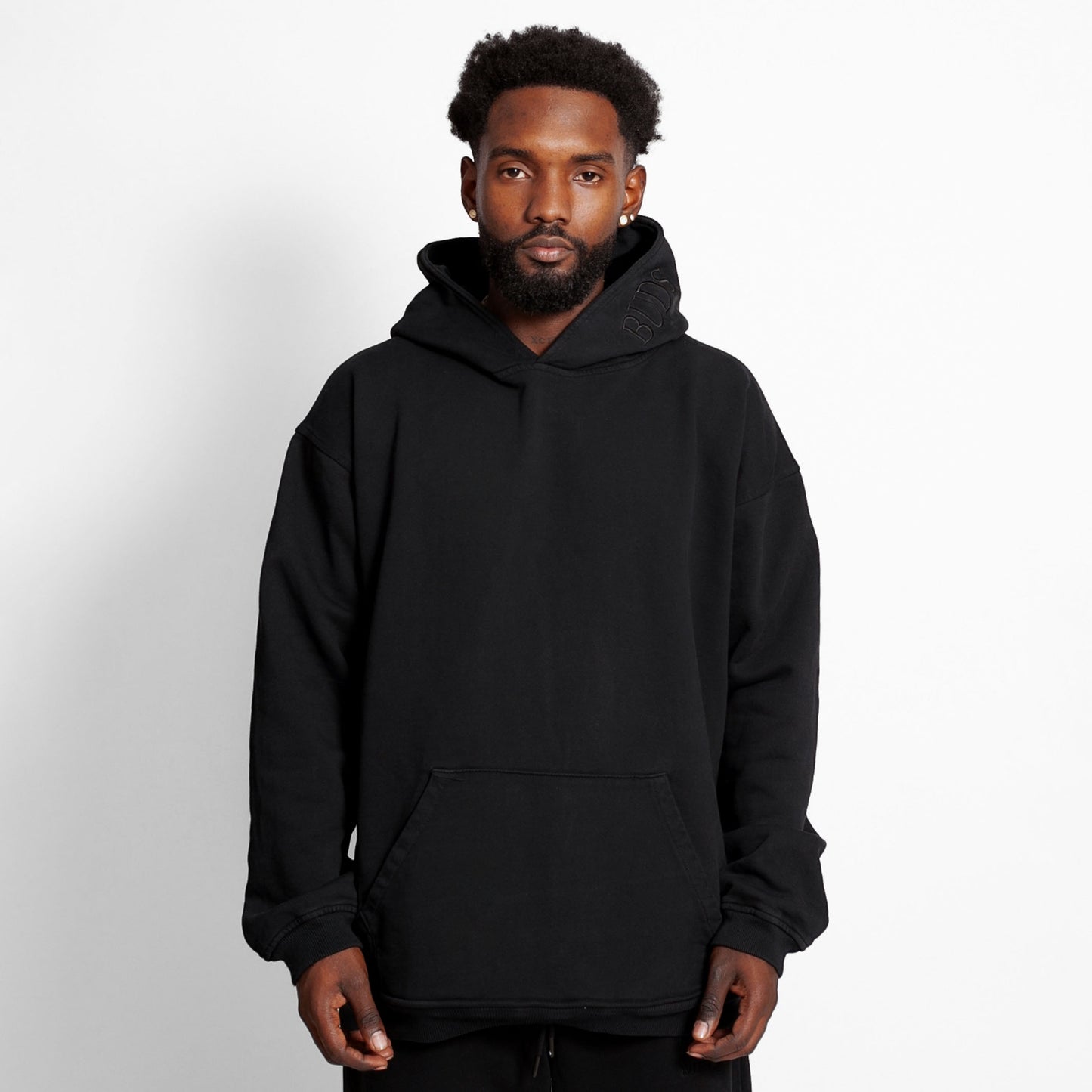 Buzo Hoodie Negro Tela Alto Gramaje 400G