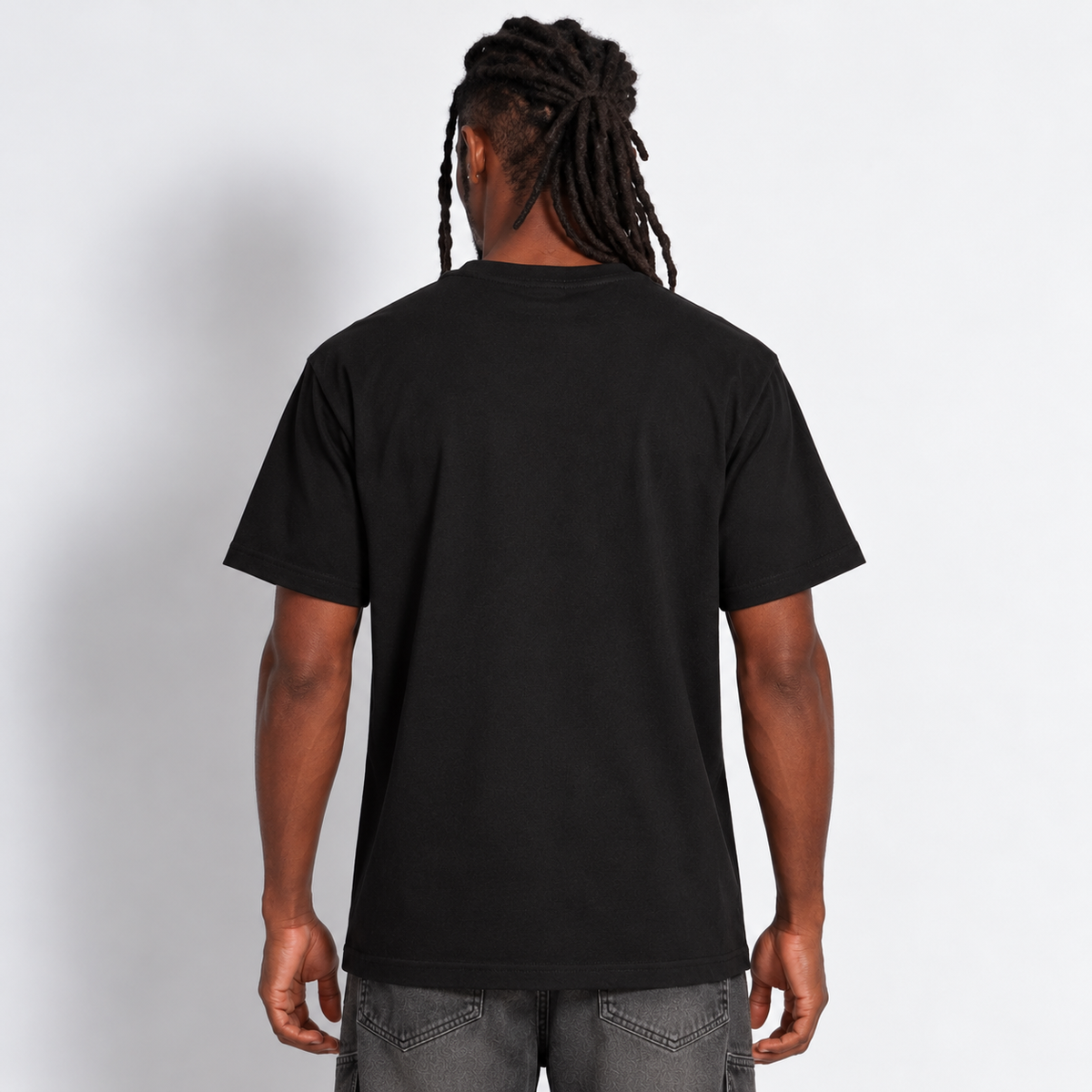 Camiseta Regular Fit Hombre Negra Buds
