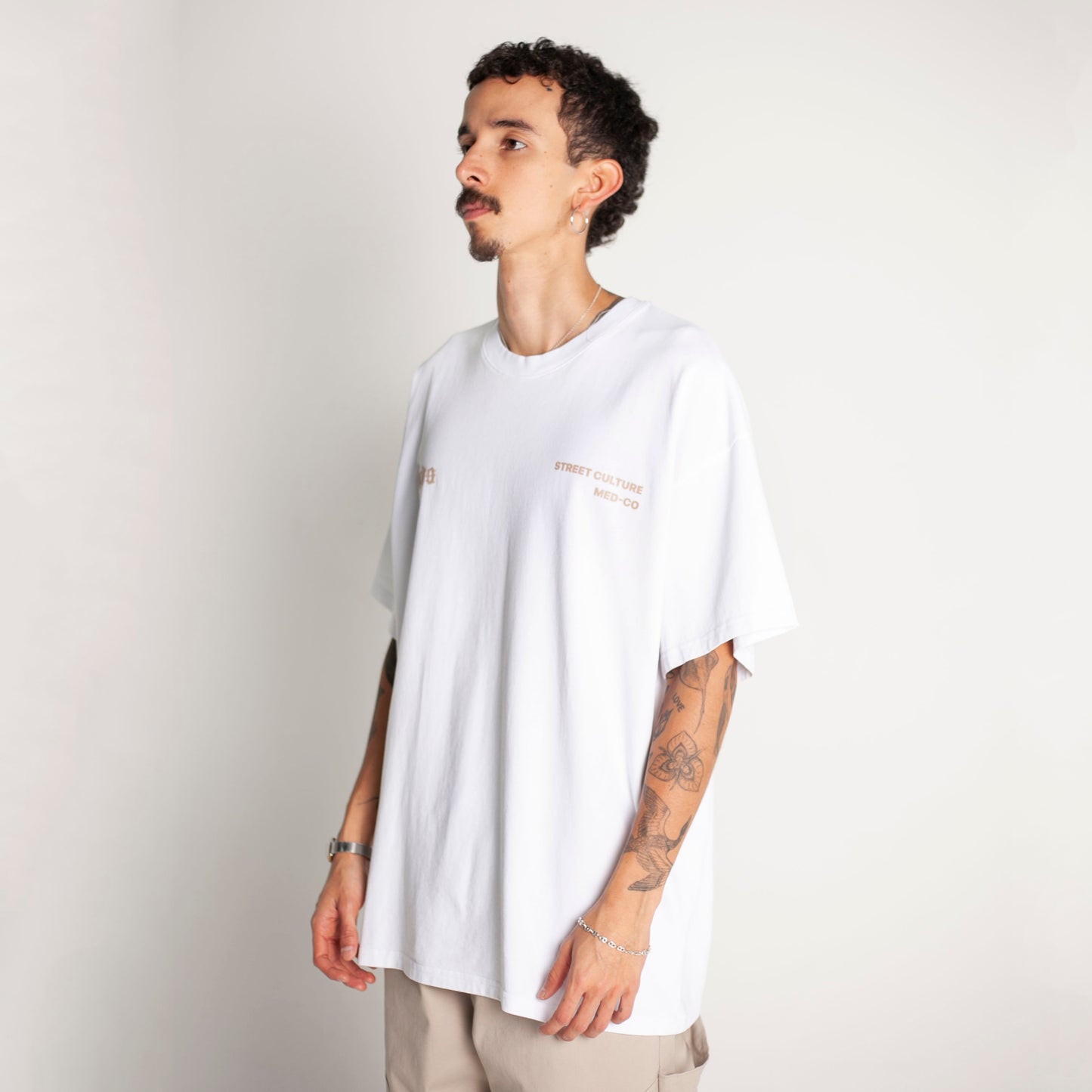 Camiseta Oversize Hombre Blanca Alto Gramaje 250G