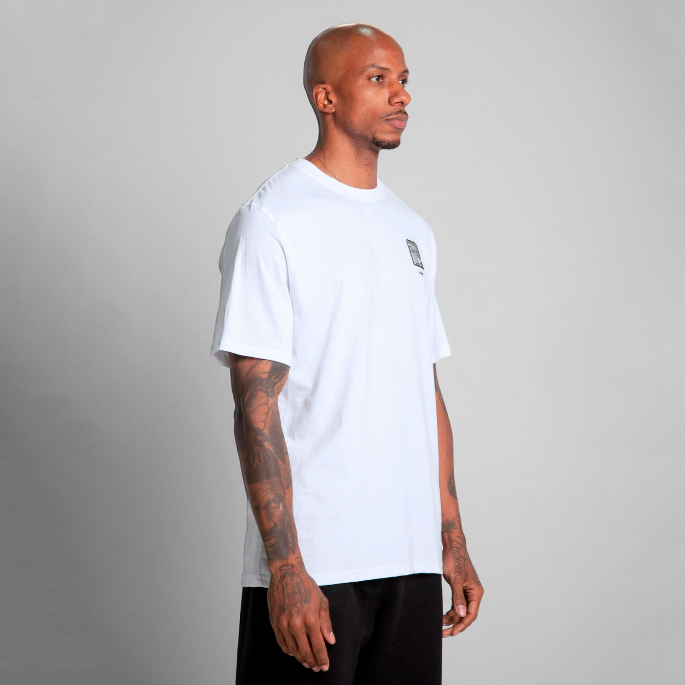 Camiseta Regular Fit Blanca Buds