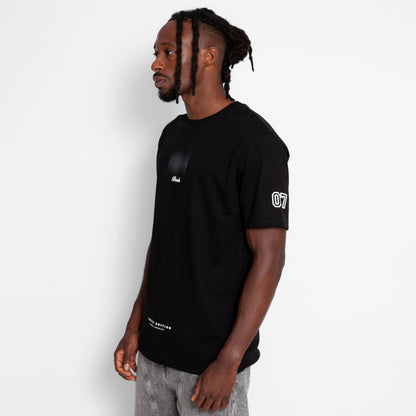 Camiseta Regular Hombre Negra Buds