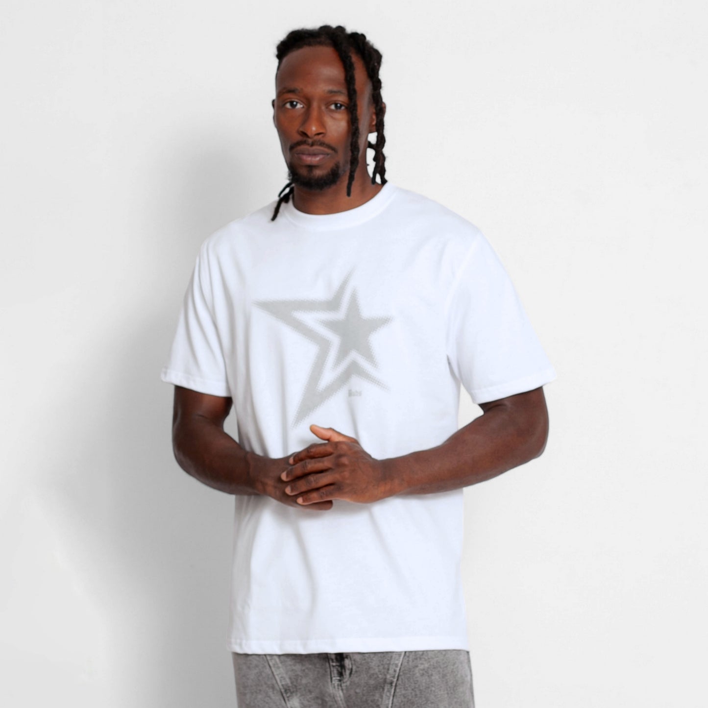 Camiseta Regular Hombre Blanca Buds
