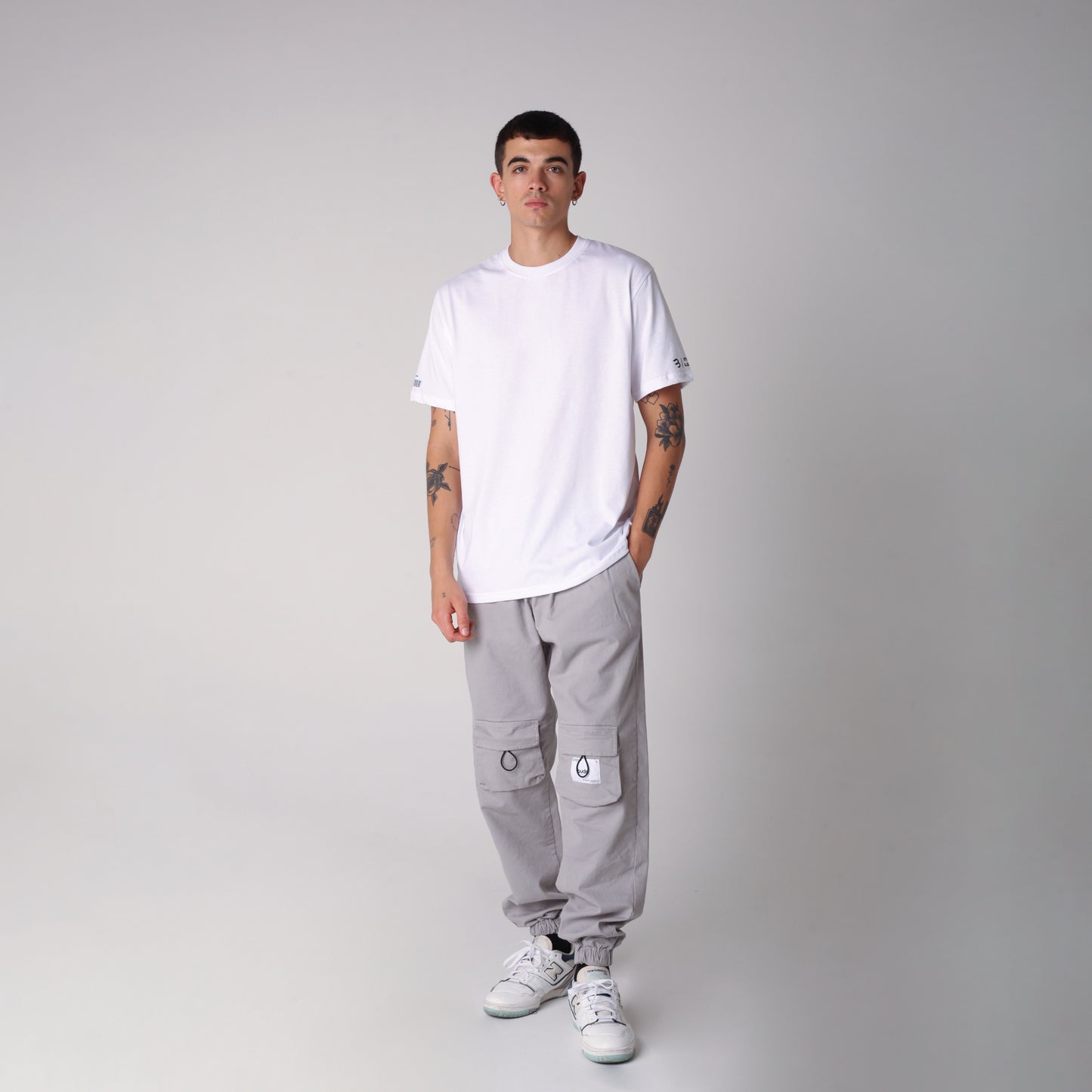 Camiseta Regular Hombre Blanca Buds