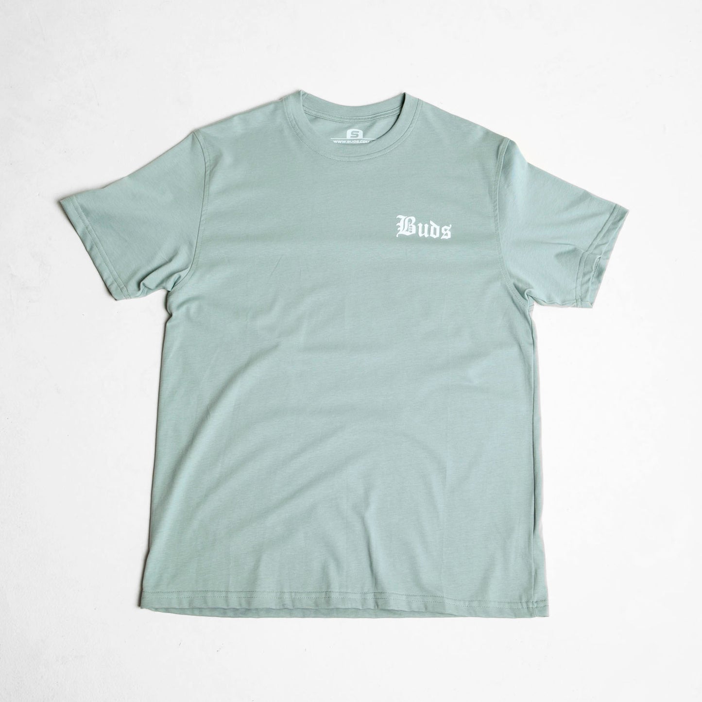 Camiseta Regular Hombre Azul Claro Buds