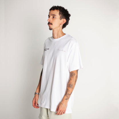 Camiseta Regular Fit Blanca Buds