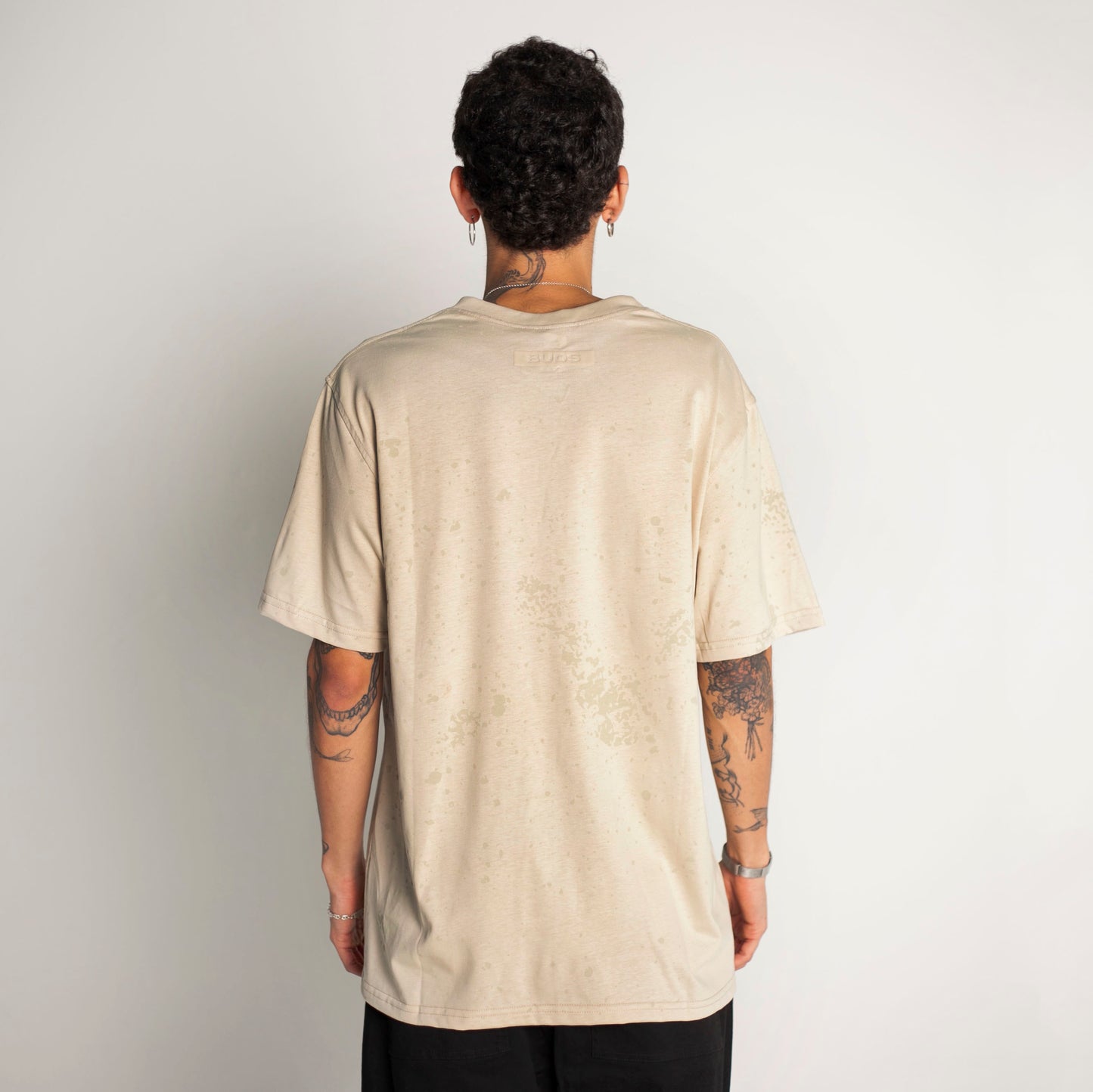 Camiseta Regular Fit Beige Buds