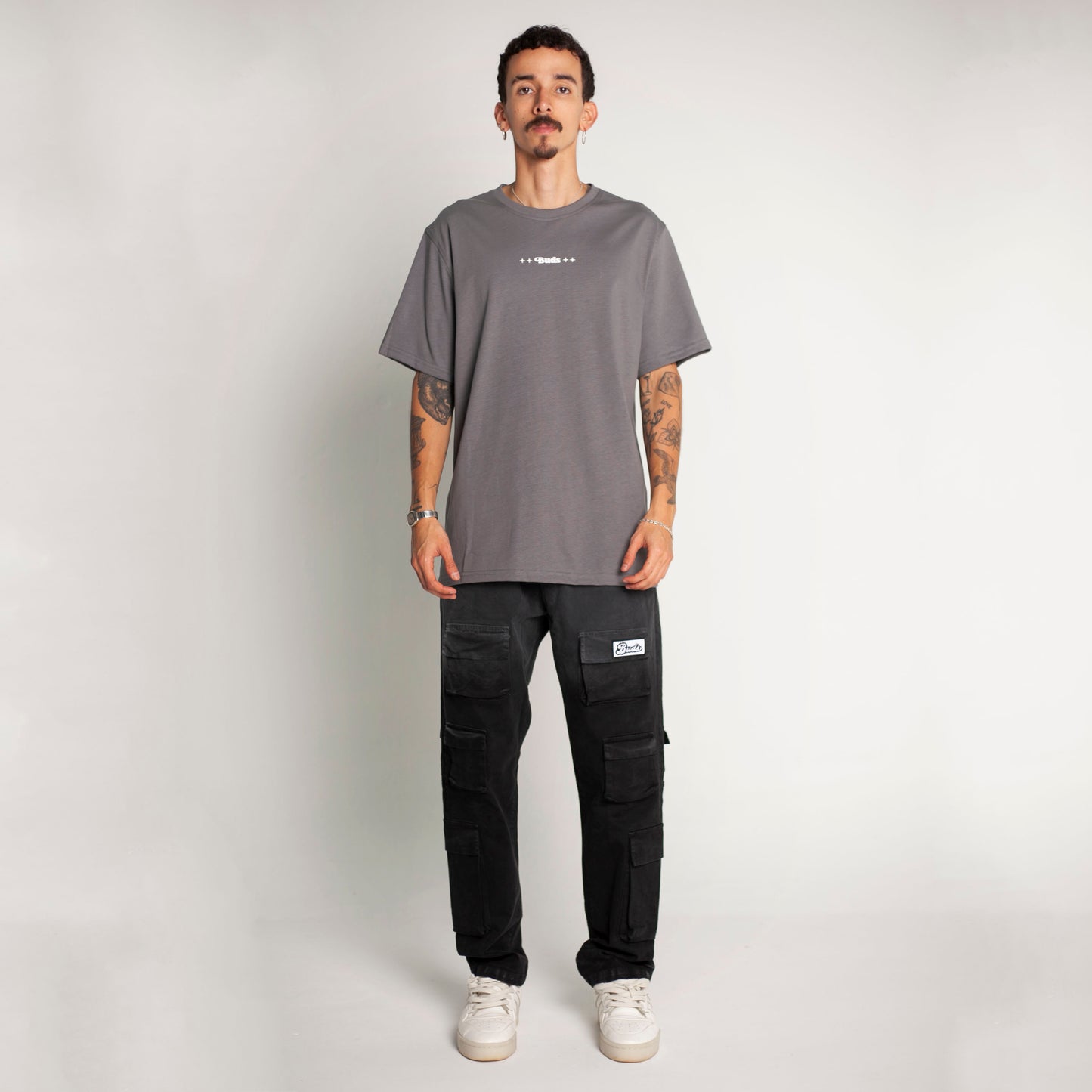 Camiseta Regular Fit Gris Buds