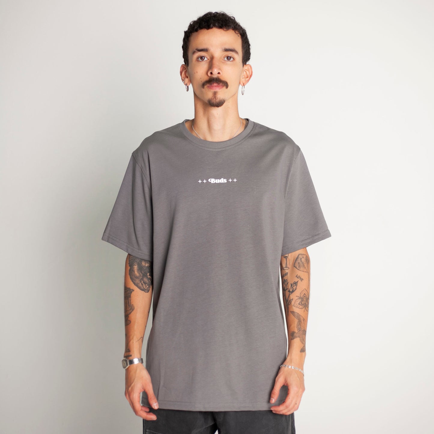Camiseta Regular Fit Gris Buds