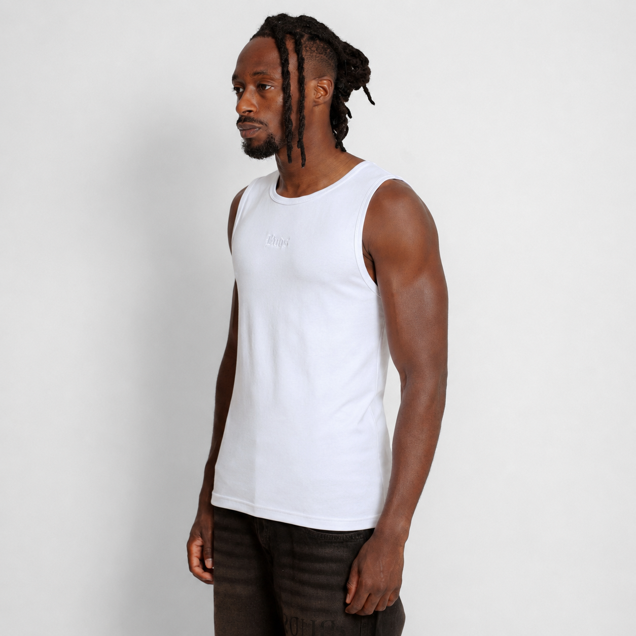 Tank Top Slim Rib Hombre Blanca Buds