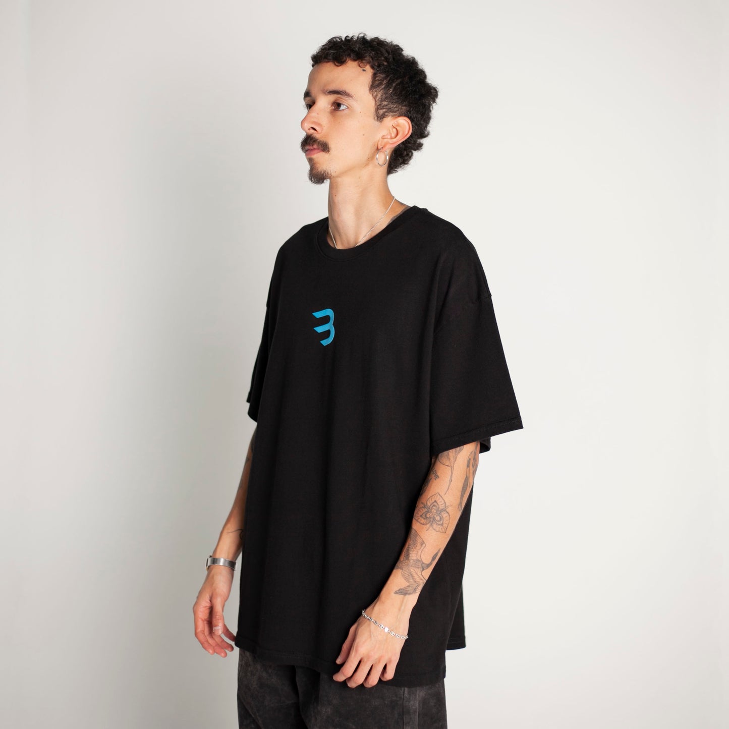 Camiseta Oversize Hombre Negra Alto Gramaje 250G