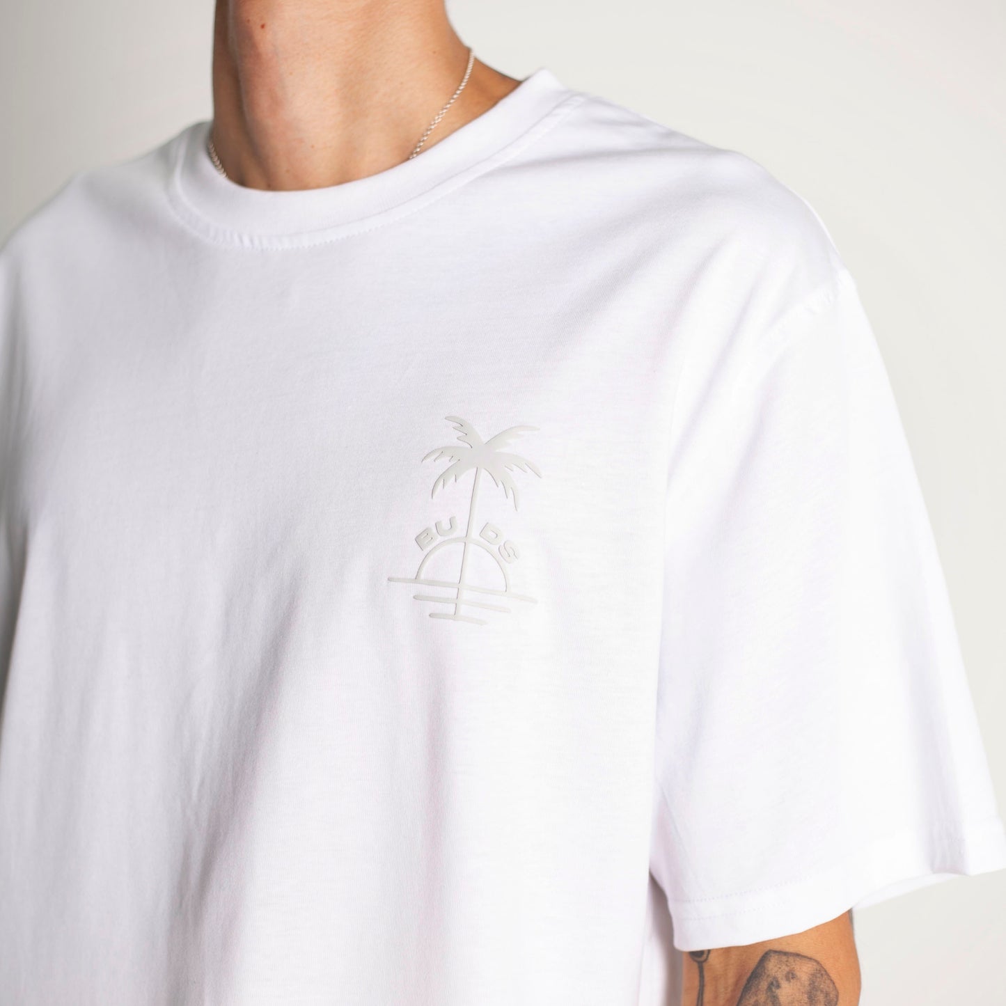 Camiseta Regular Fit Blanca Buds