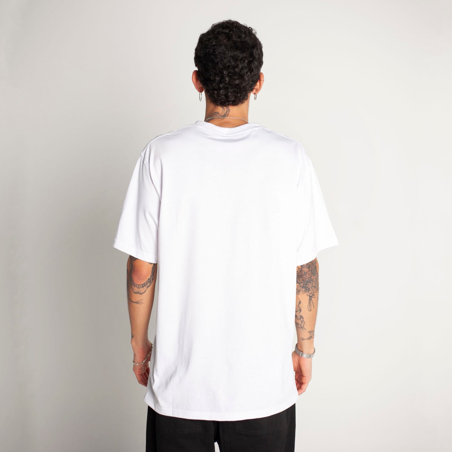 Camiseta Regular Fit Blanca Buds