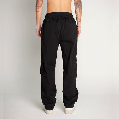 Pantalón Cargo Bota Recta Negro Buds