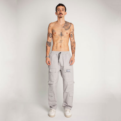 Pantalón Cargo Bota Recta Gris Claro Buds