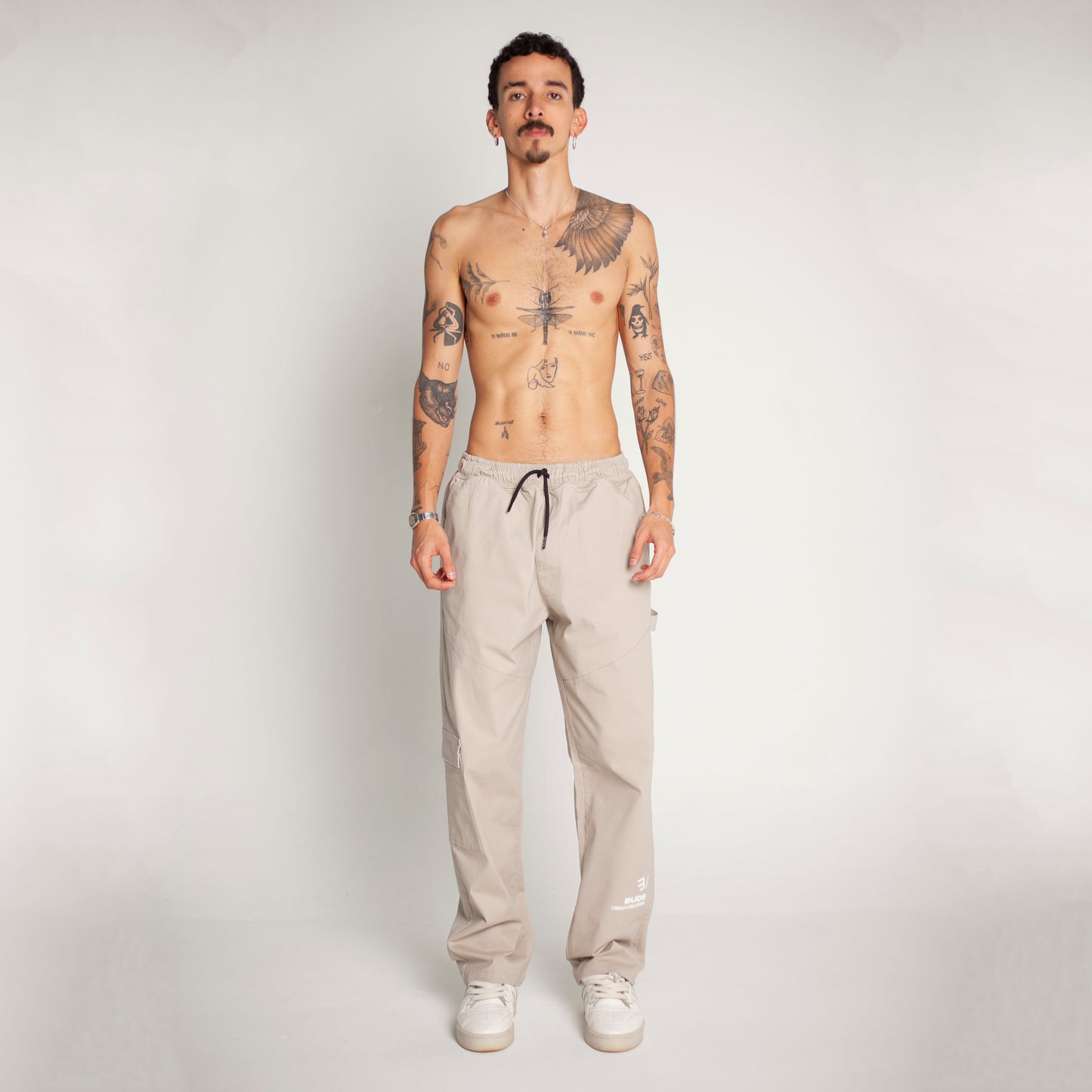 Pantalón Cargo Bota Recta Arena Buds