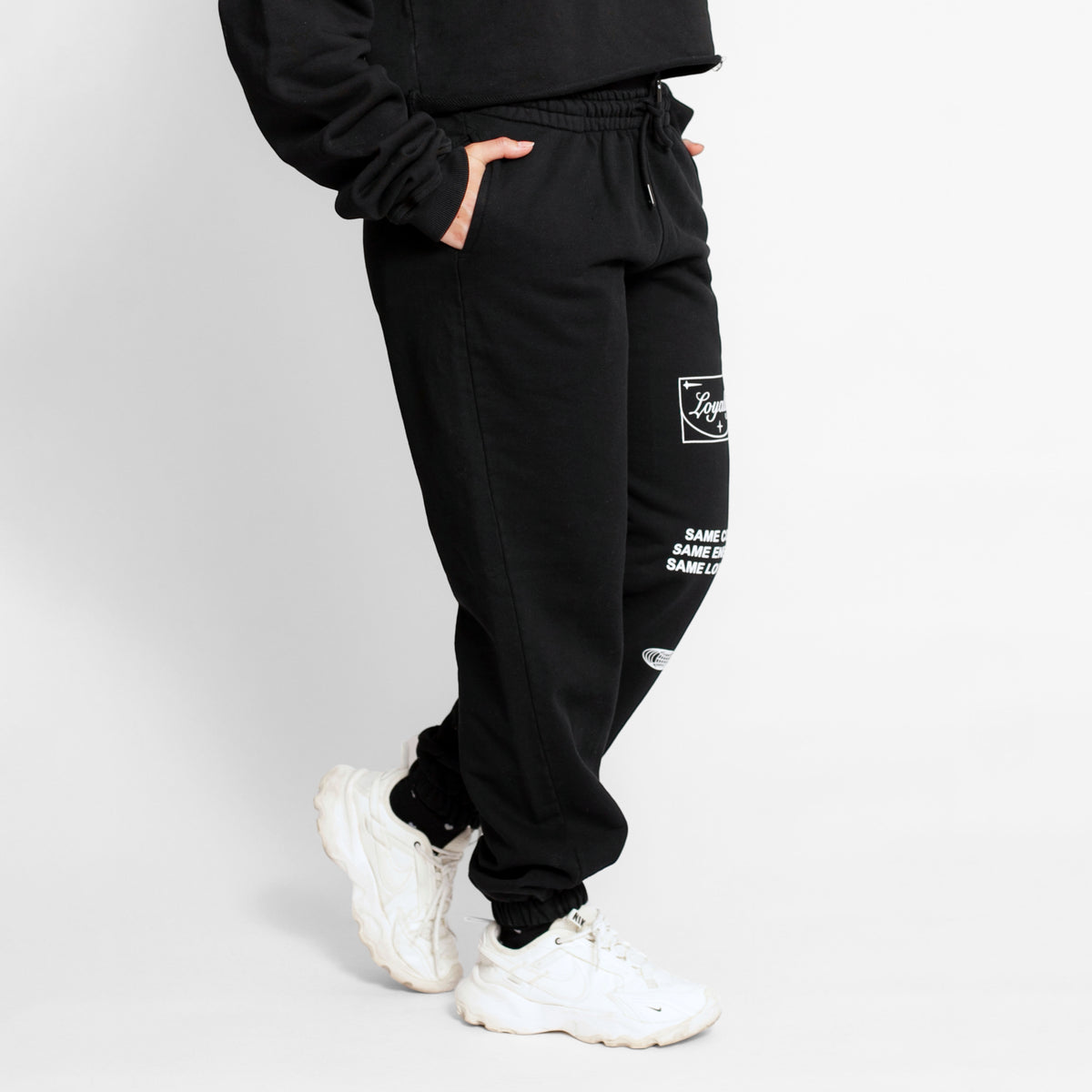 Sudadera Mujer Bota Resorte Negra Tela Alto Gramaje 400G