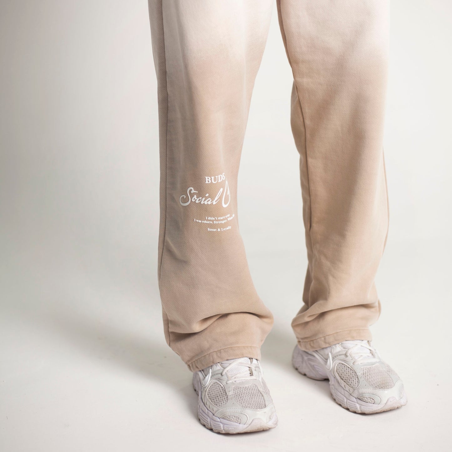 Sudadera Bota Recta Beige Degradé Tela Alto Gramaje 400G