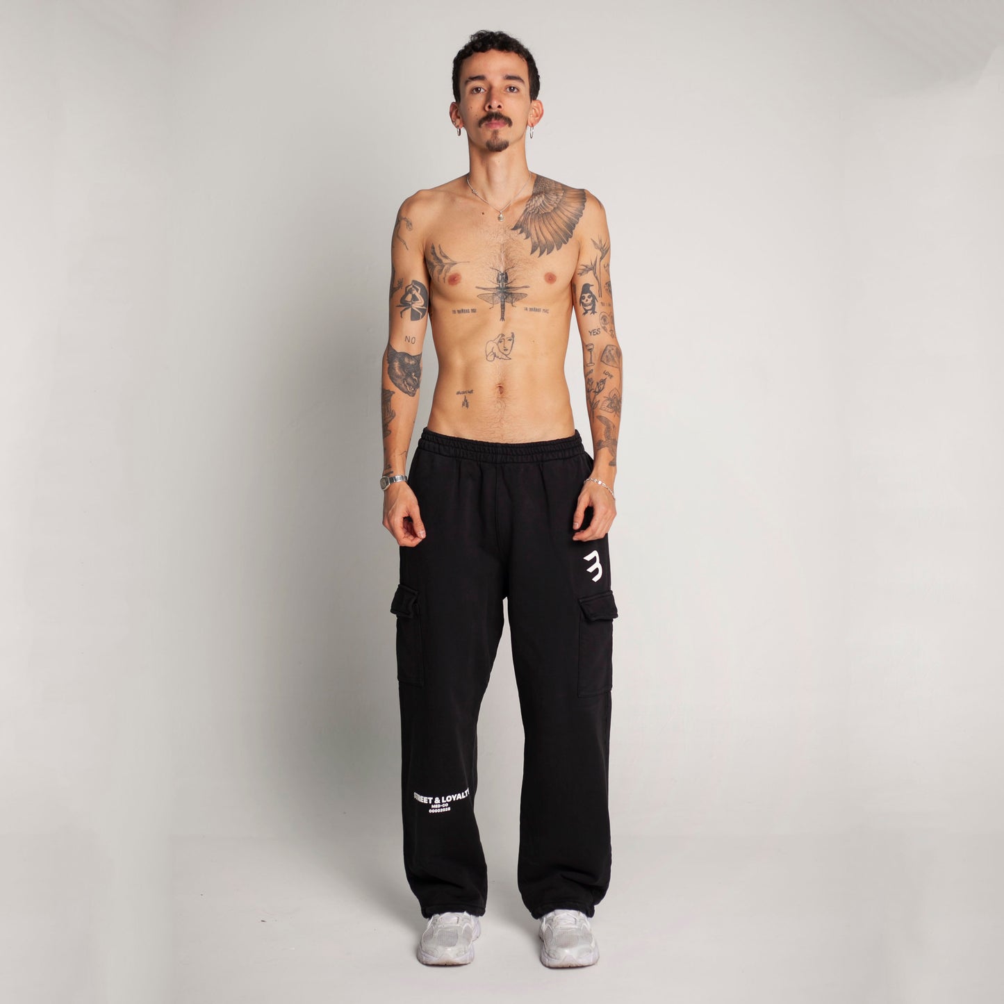 Sudadera Bota Recta Negra Tela Alto Gramaje 400G