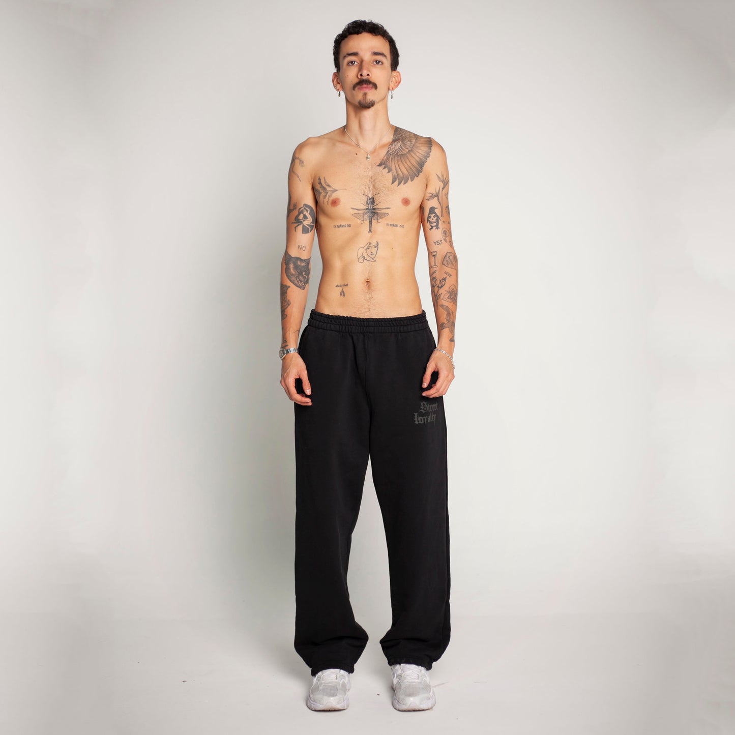 Sudadera Bota Recta Negra Tela Alto Gramaje 400G