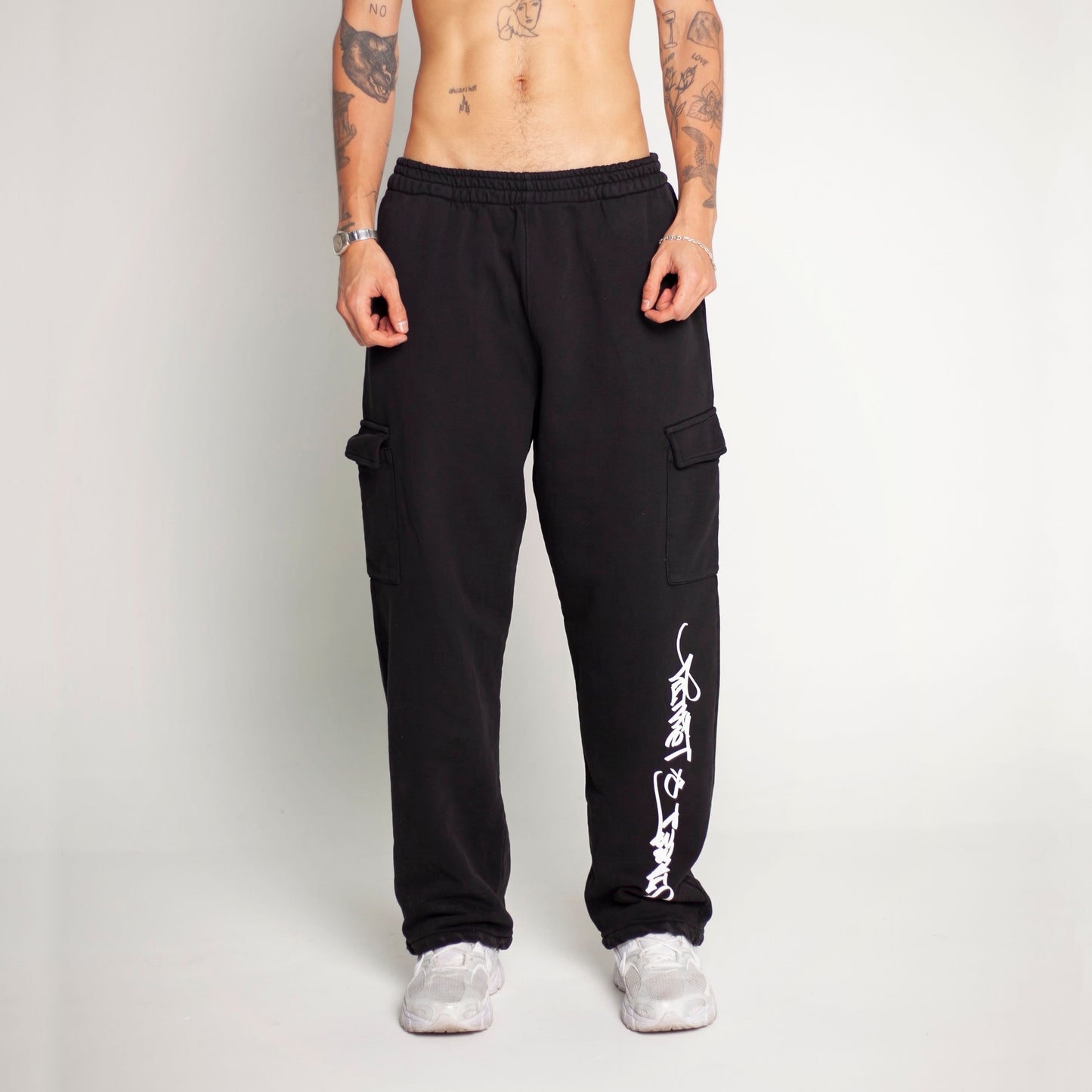 Sudadera Bota Recta Negra Tela Alto Gramaje 400G