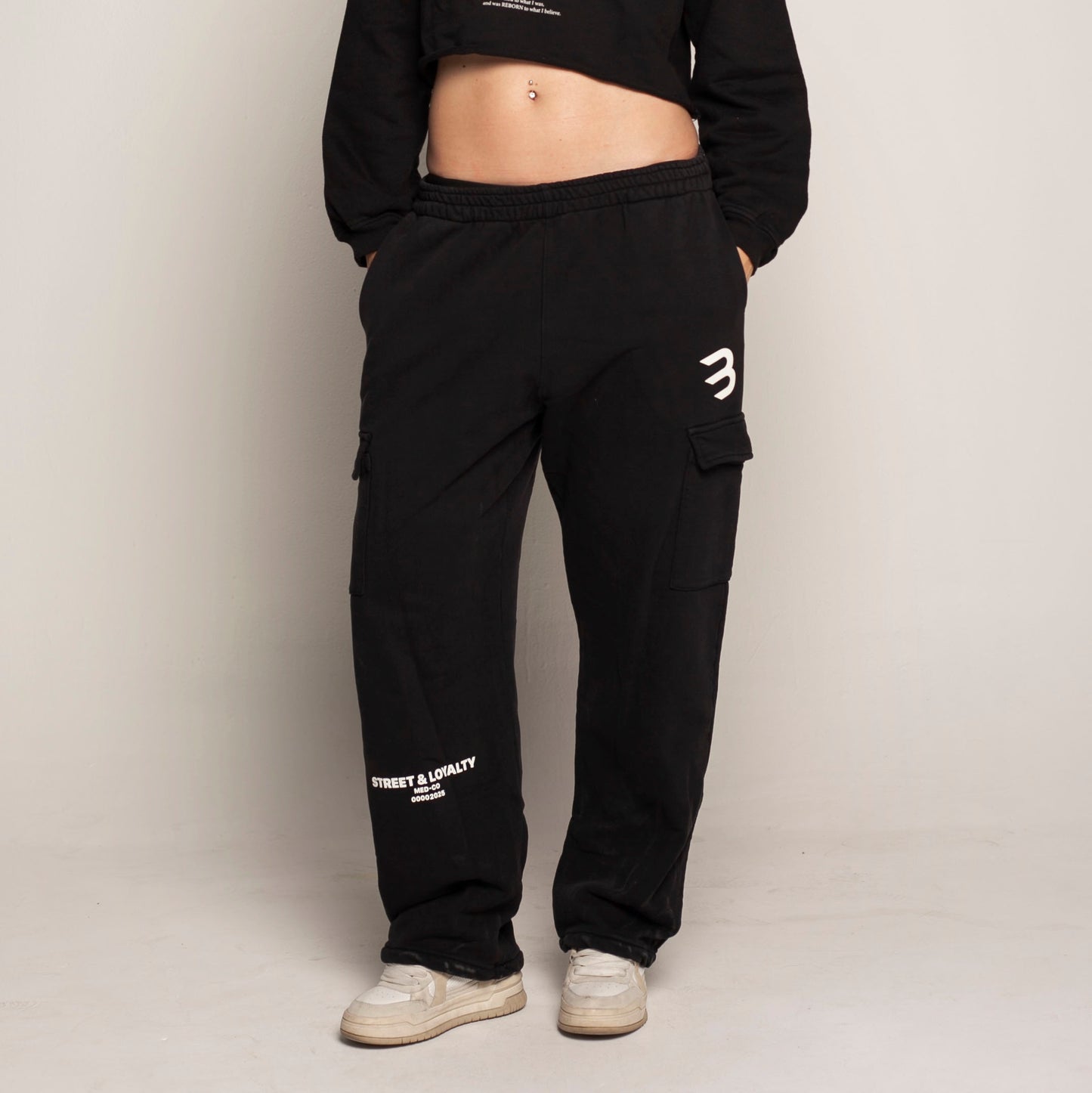 Sudadera Bota Recta Negra Tela Alto Gramaje 400G