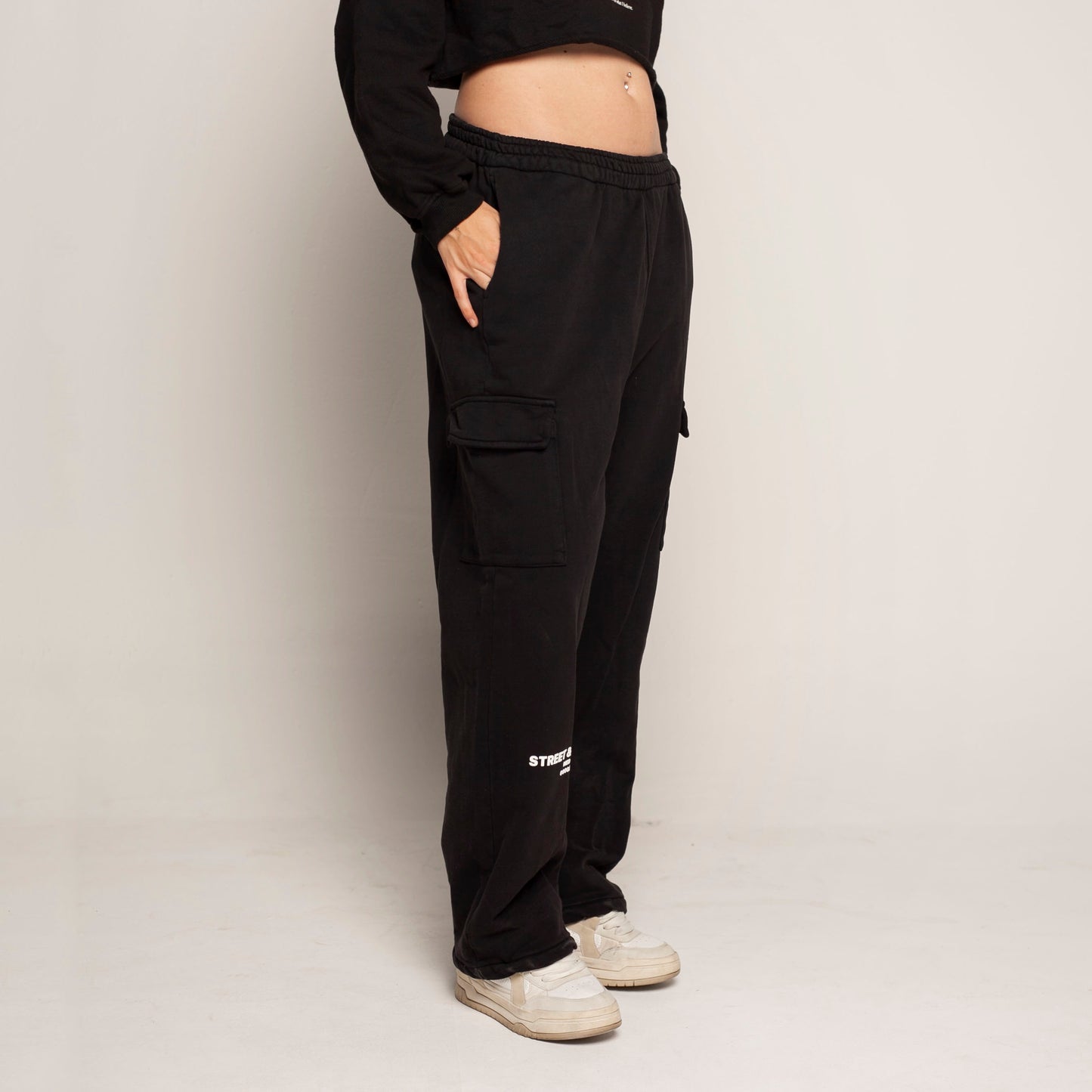 Sudadera Bota Recta Negra Tela Alto Gramaje 400G