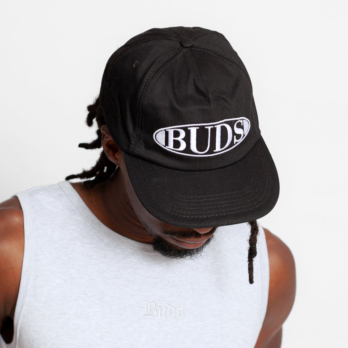 Gorra Golfer Negra Buds